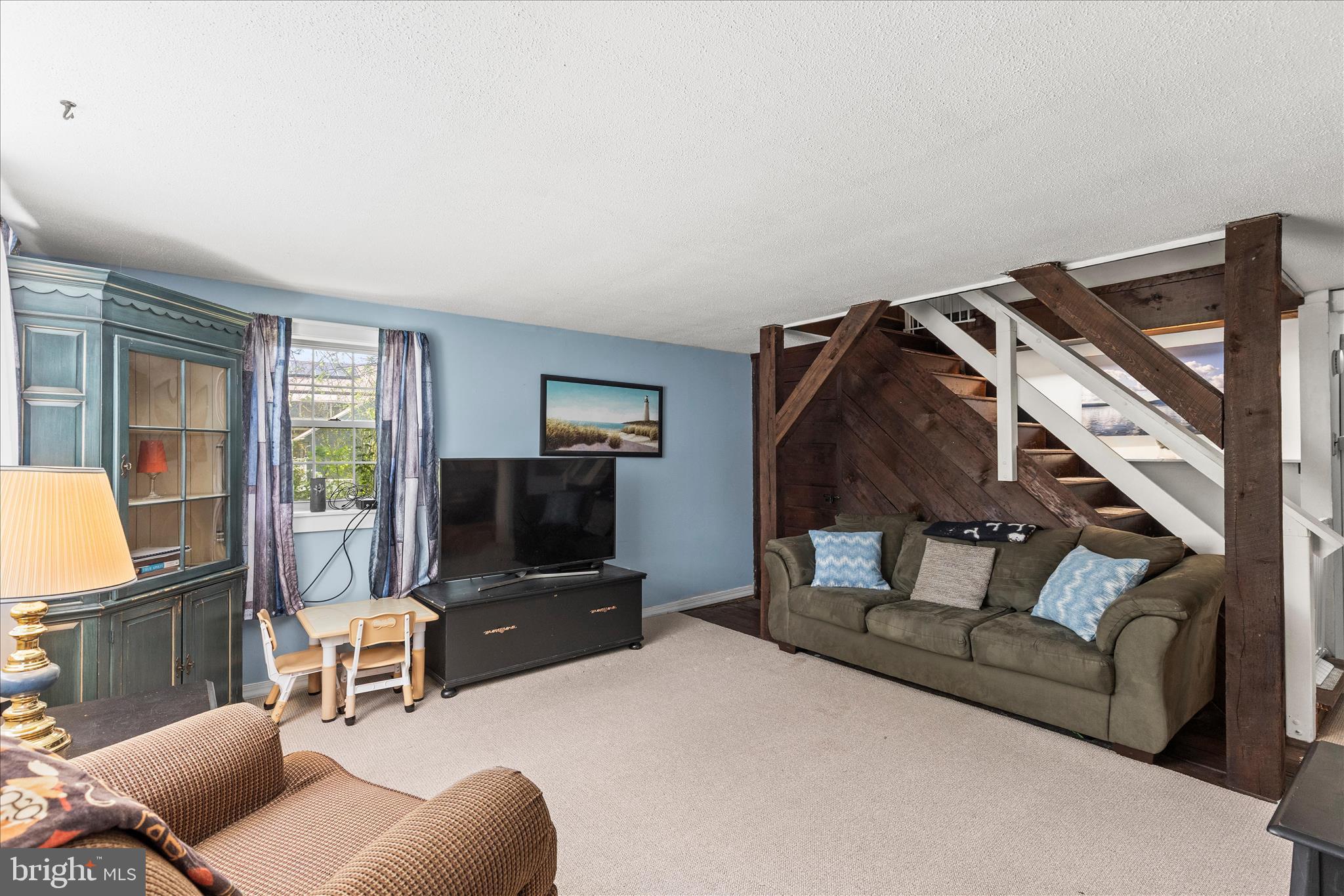 2963 SPRING VALLEY ROAD