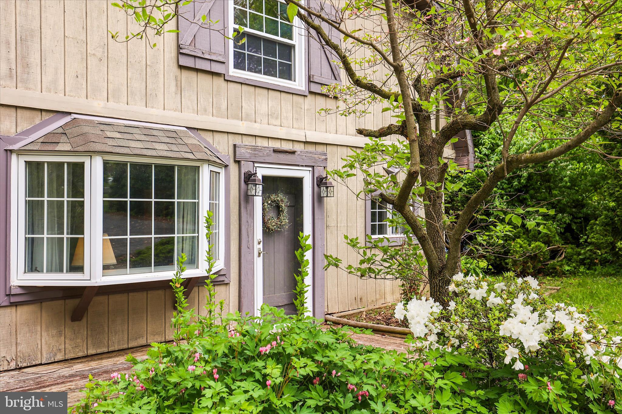 2963 SPRING VALLEY ROAD