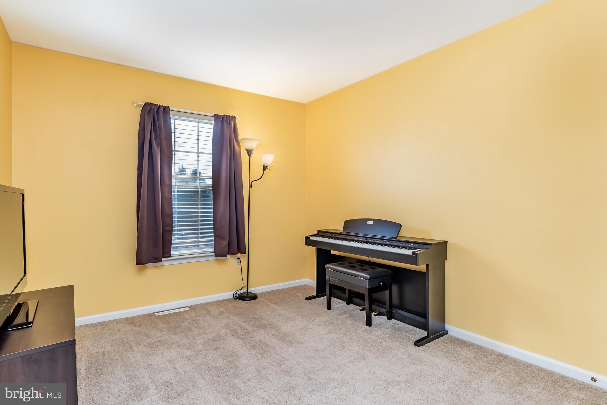 TOWNES AT SPRINGFORD - Residential