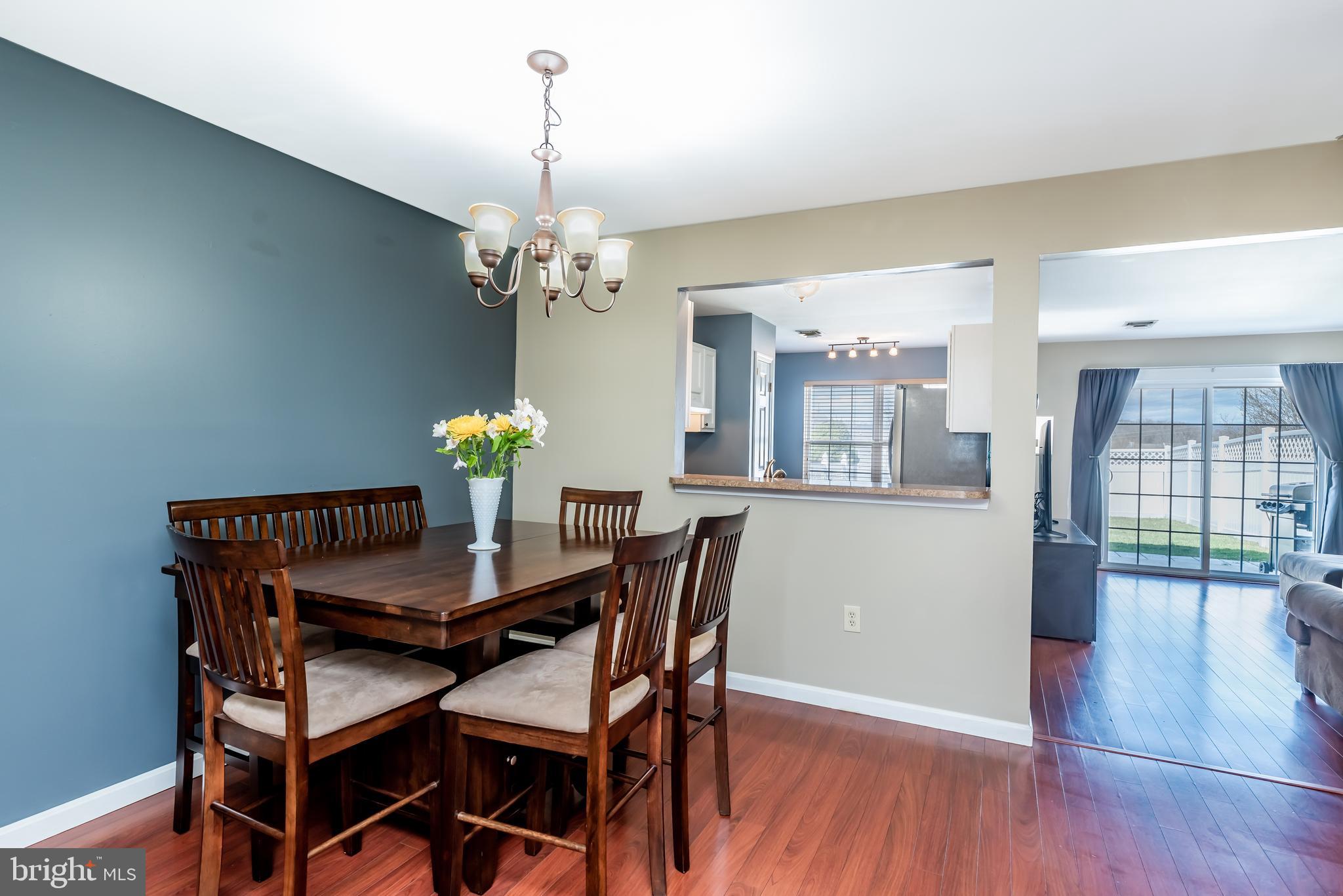 TOWNES AT SPRINGFORD - Residential