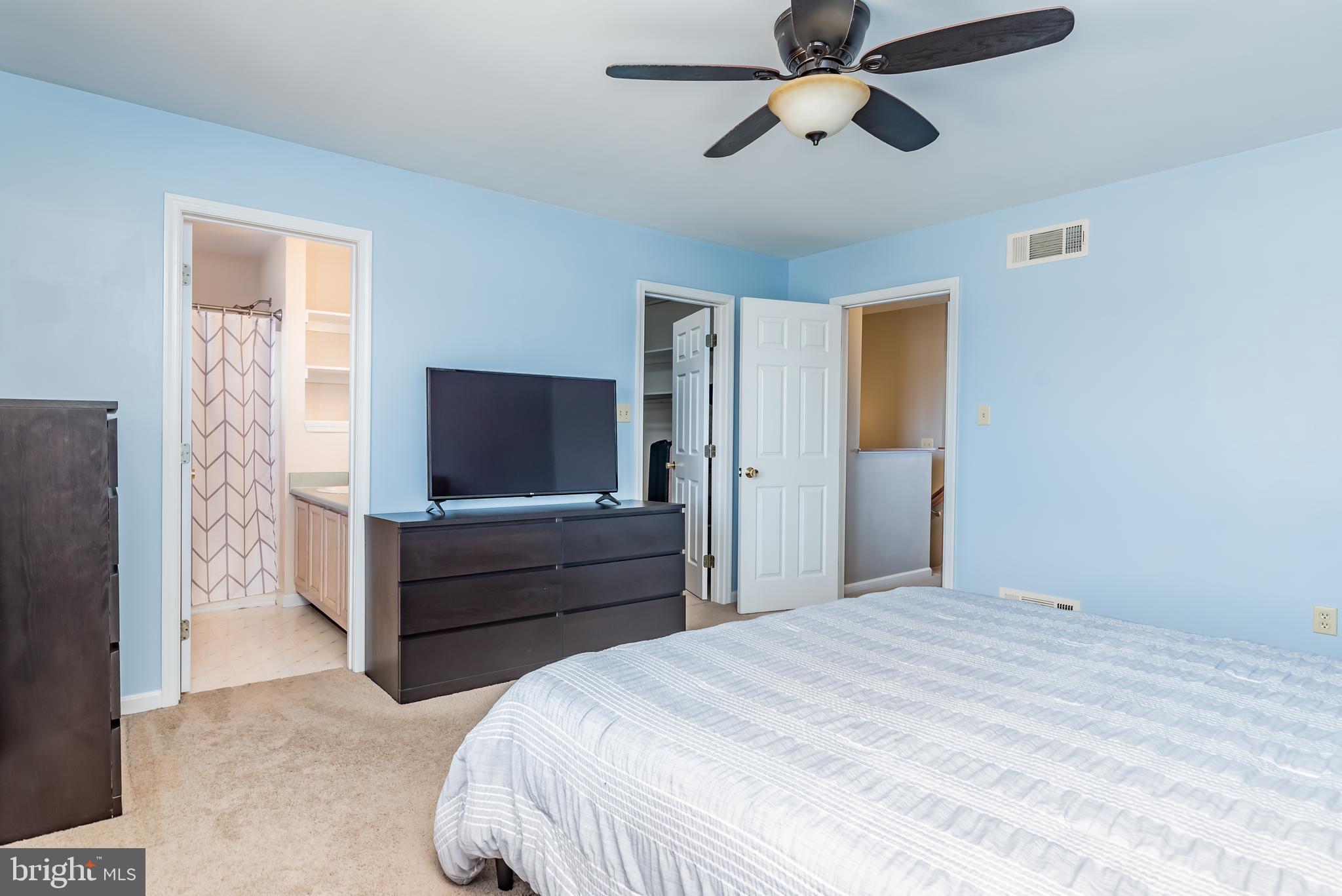 TOWNES AT SPRINGFORD - Residential