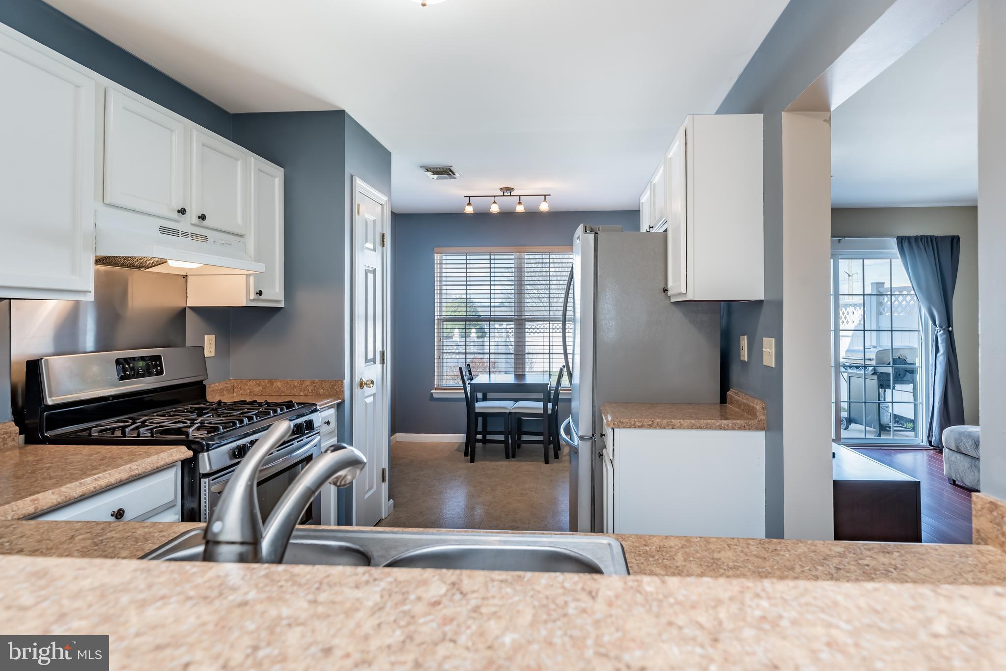 TOWNES AT SPRINGFORD - Residential