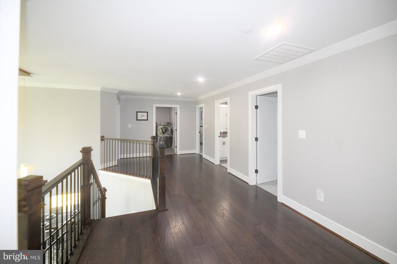 BIG CHESTNUT - Residential