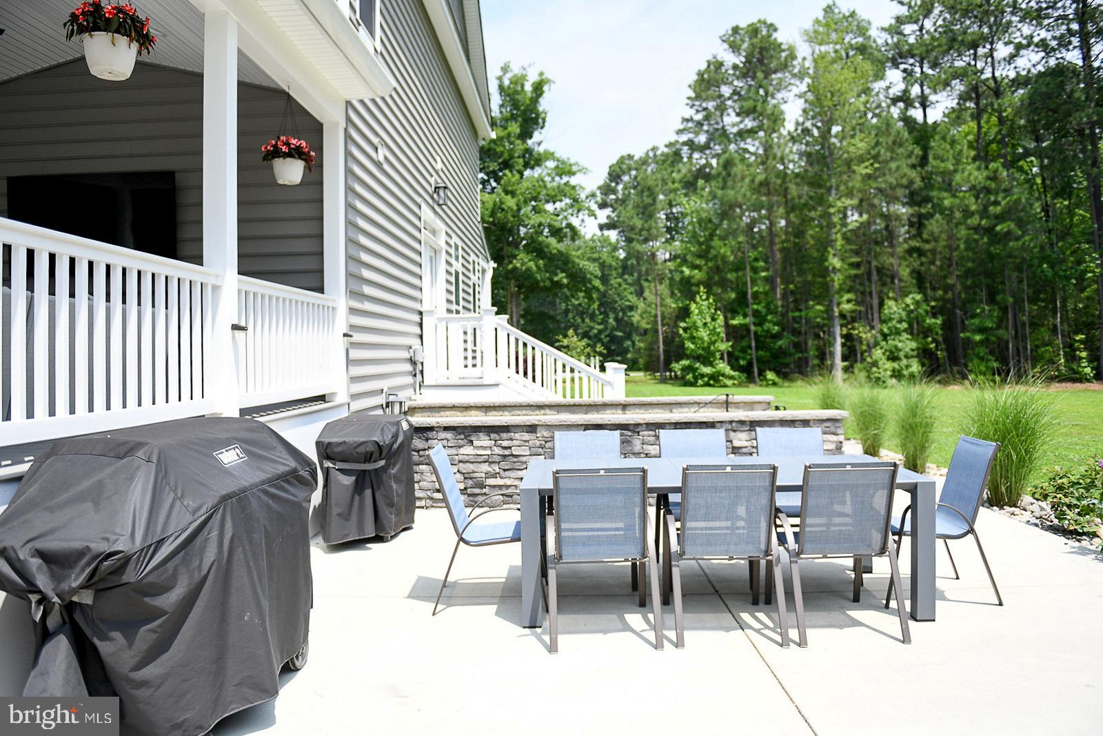 BIG CHESTNUT - Residential