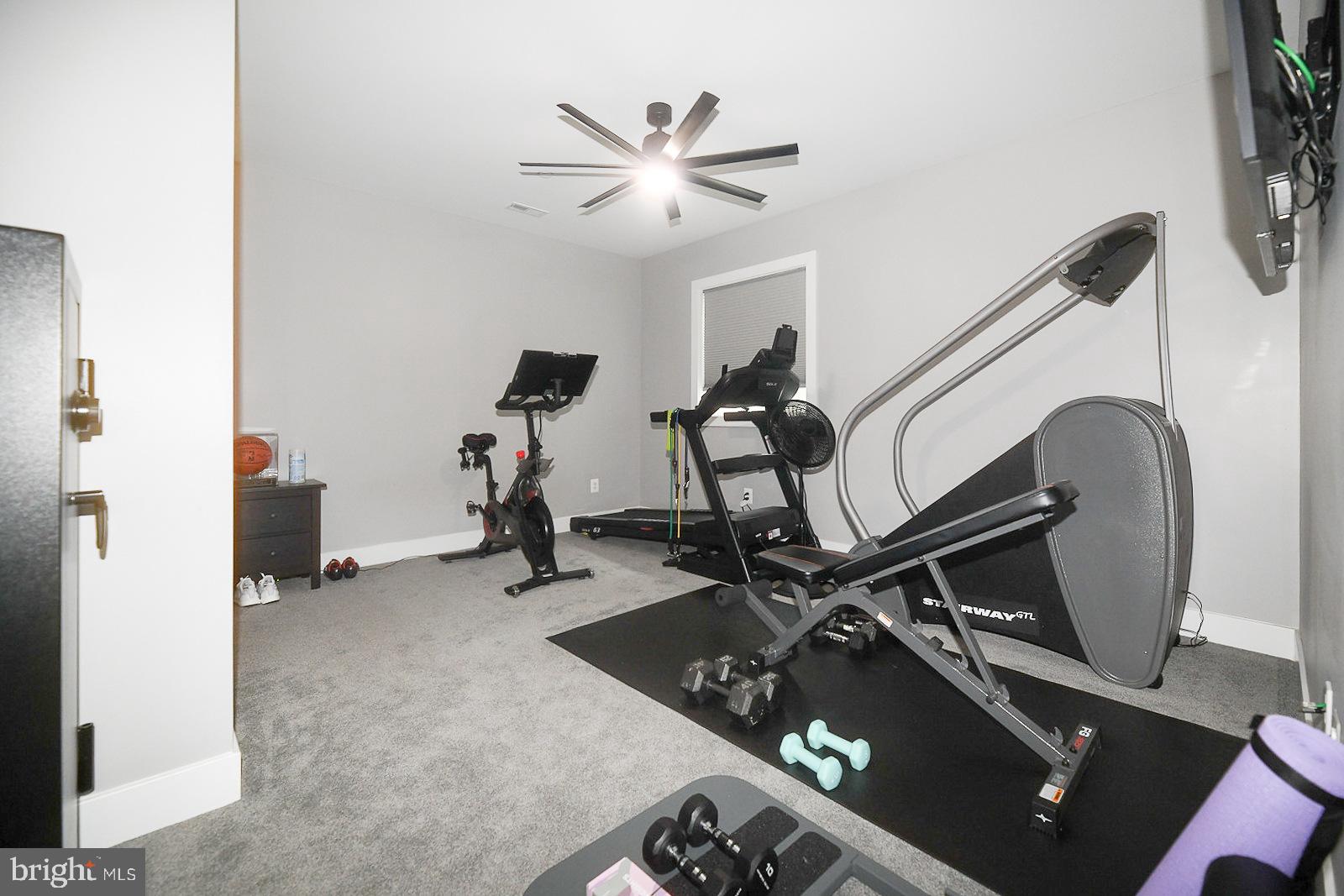 BIG CHESTNUT - Residential