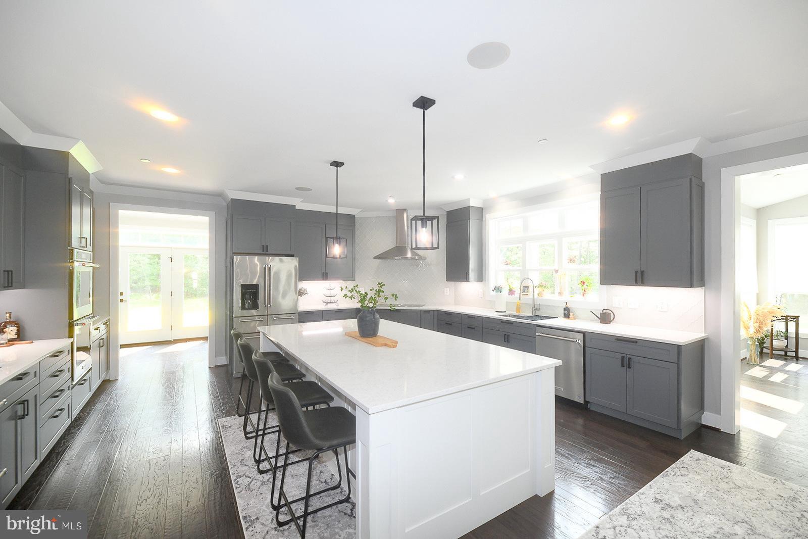 BIG CHESTNUT - Residential