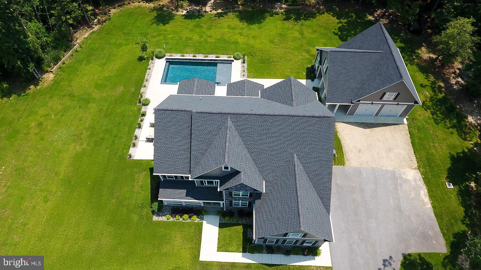 23155 GREENSTONE