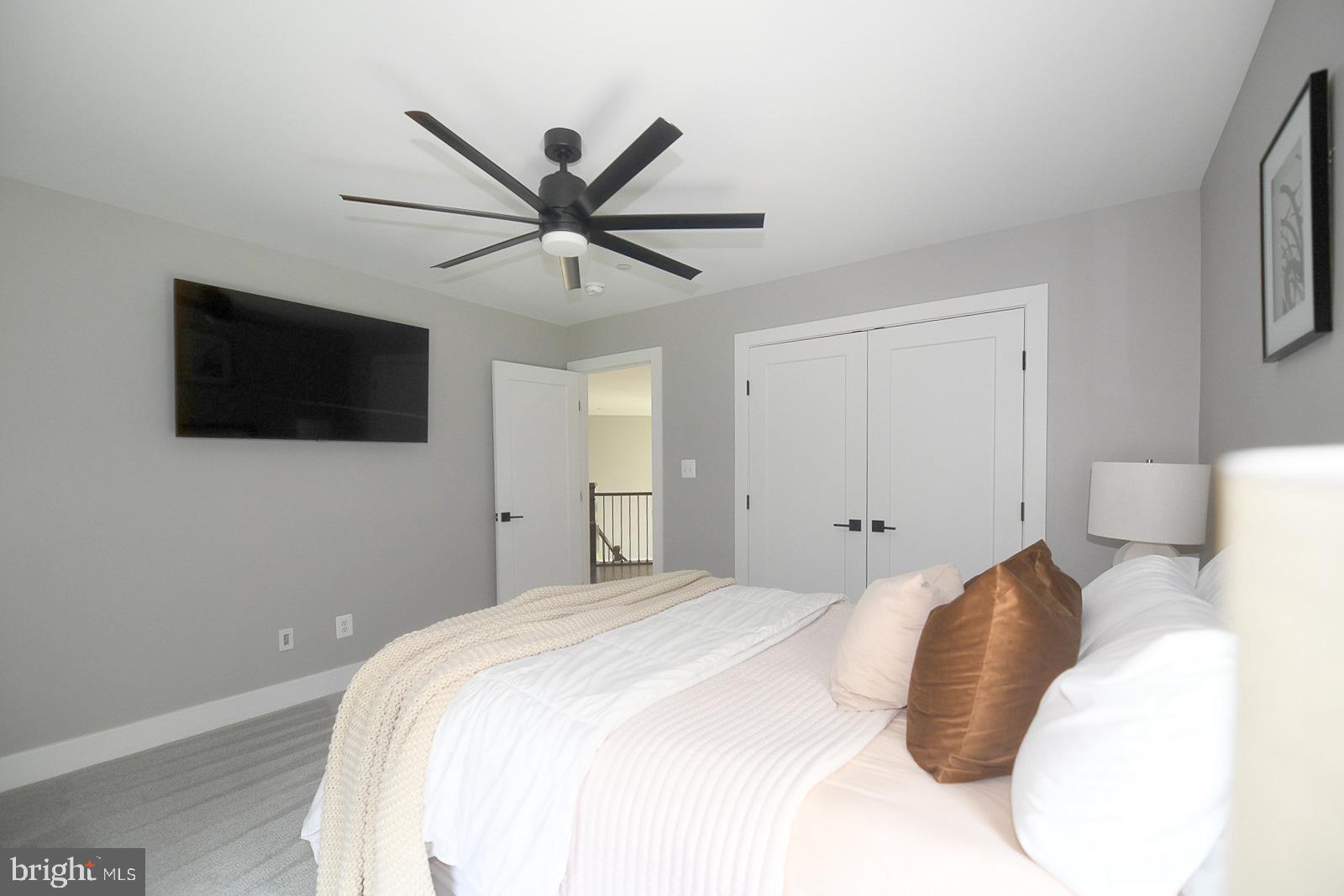 BIG CHESTNUT - Residential