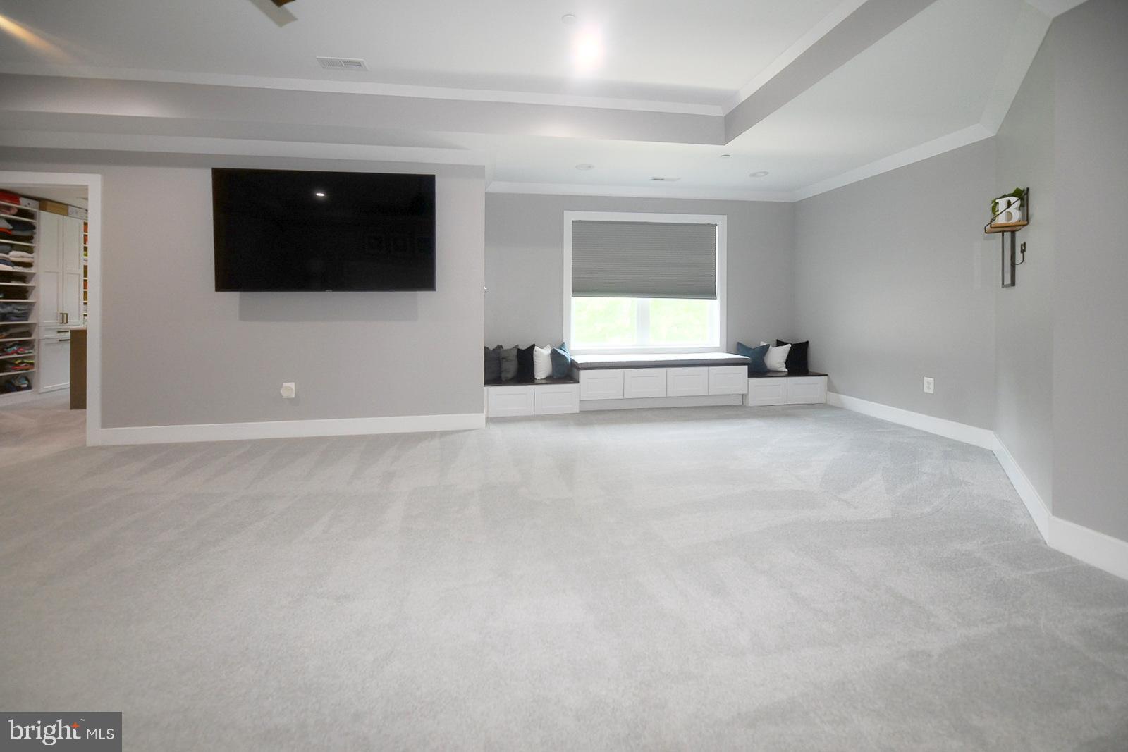 BIG CHESTNUT - Residential