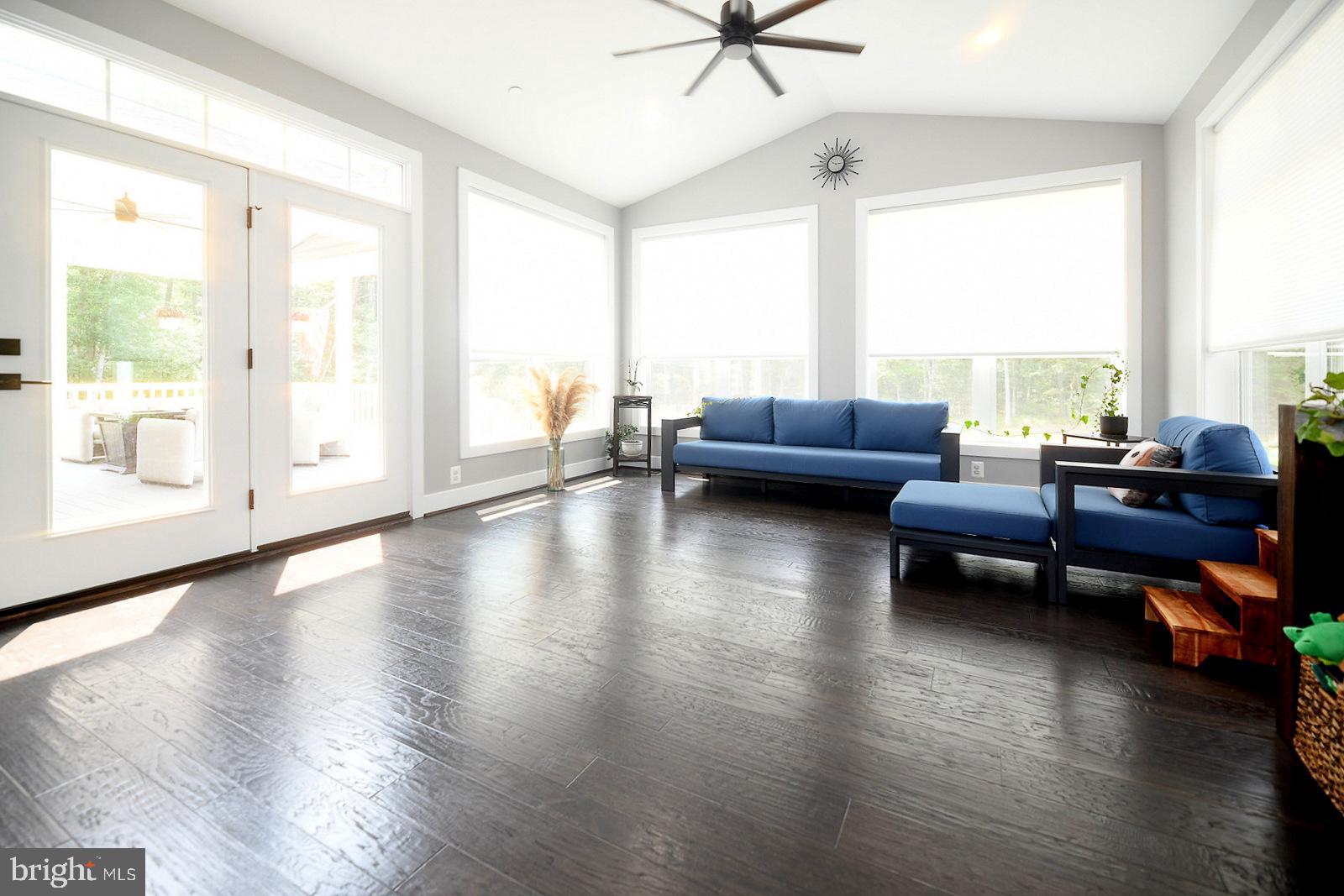 BIG CHESTNUT - Residential