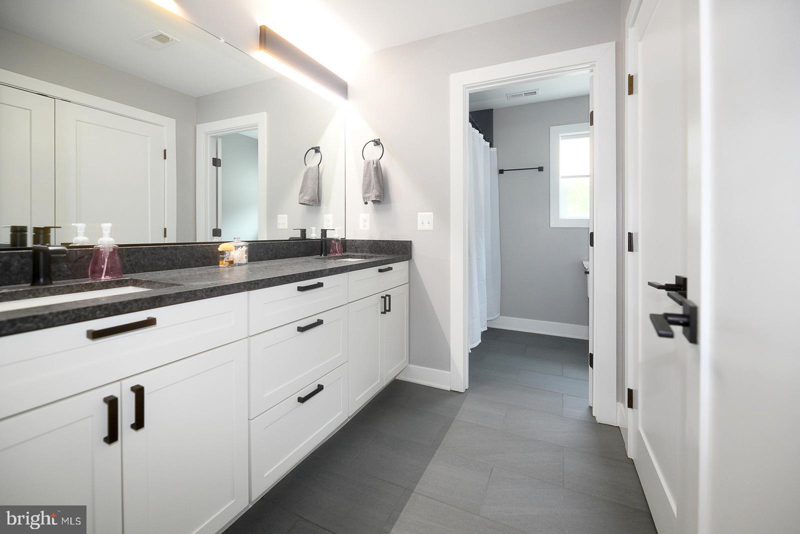 BIG CHESTNUT - Residential