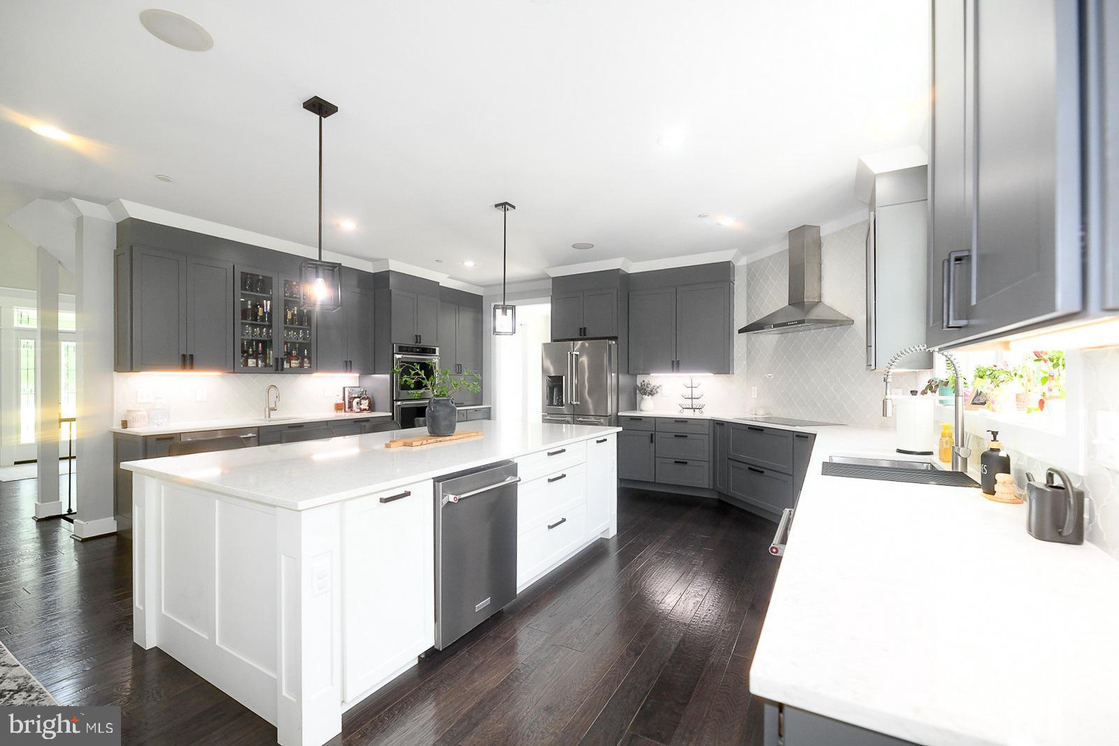 BIG CHESTNUT - Residential