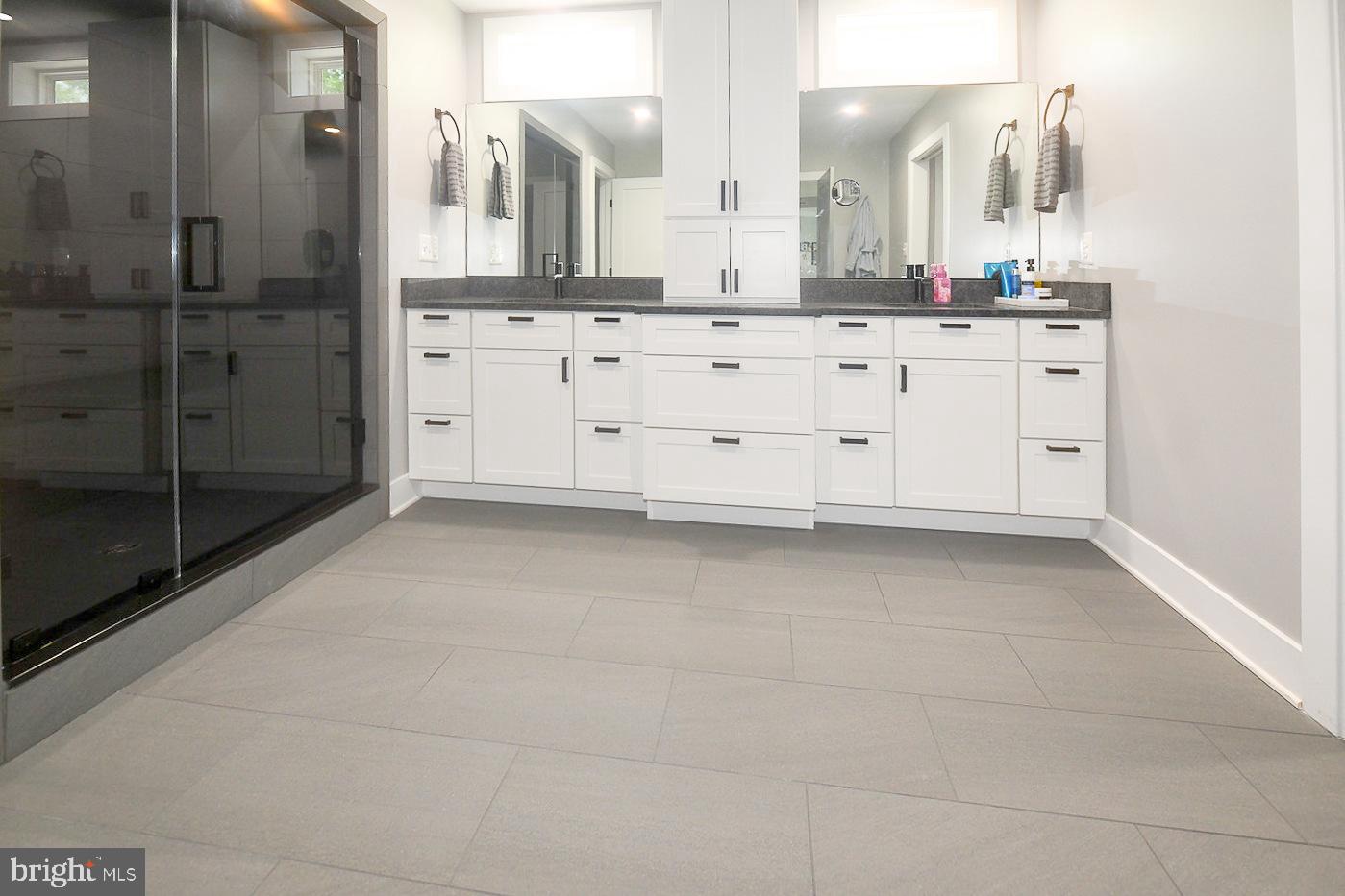 BIG CHESTNUT - Residential