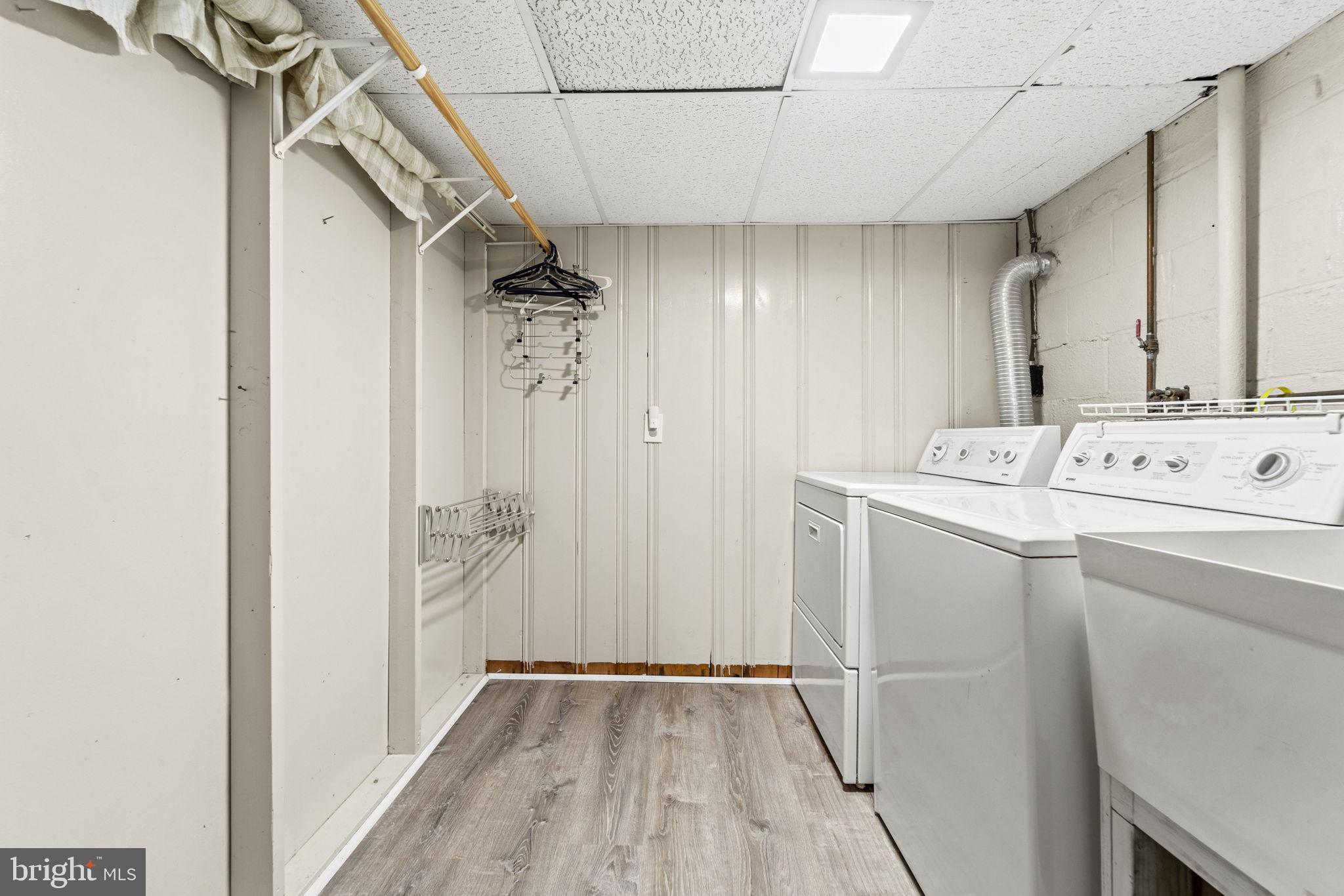 BARCROFT TERRACE - Residential