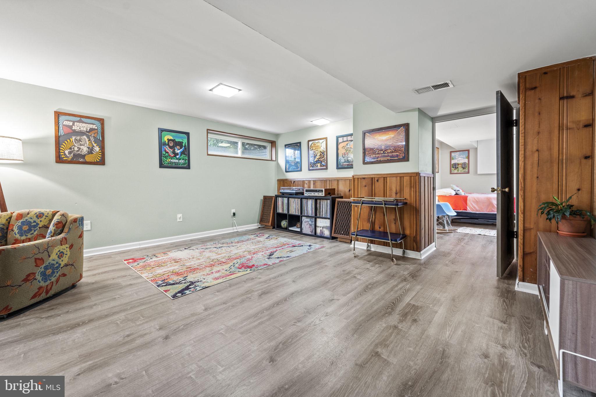 BARCROFT TERRACE - Residential