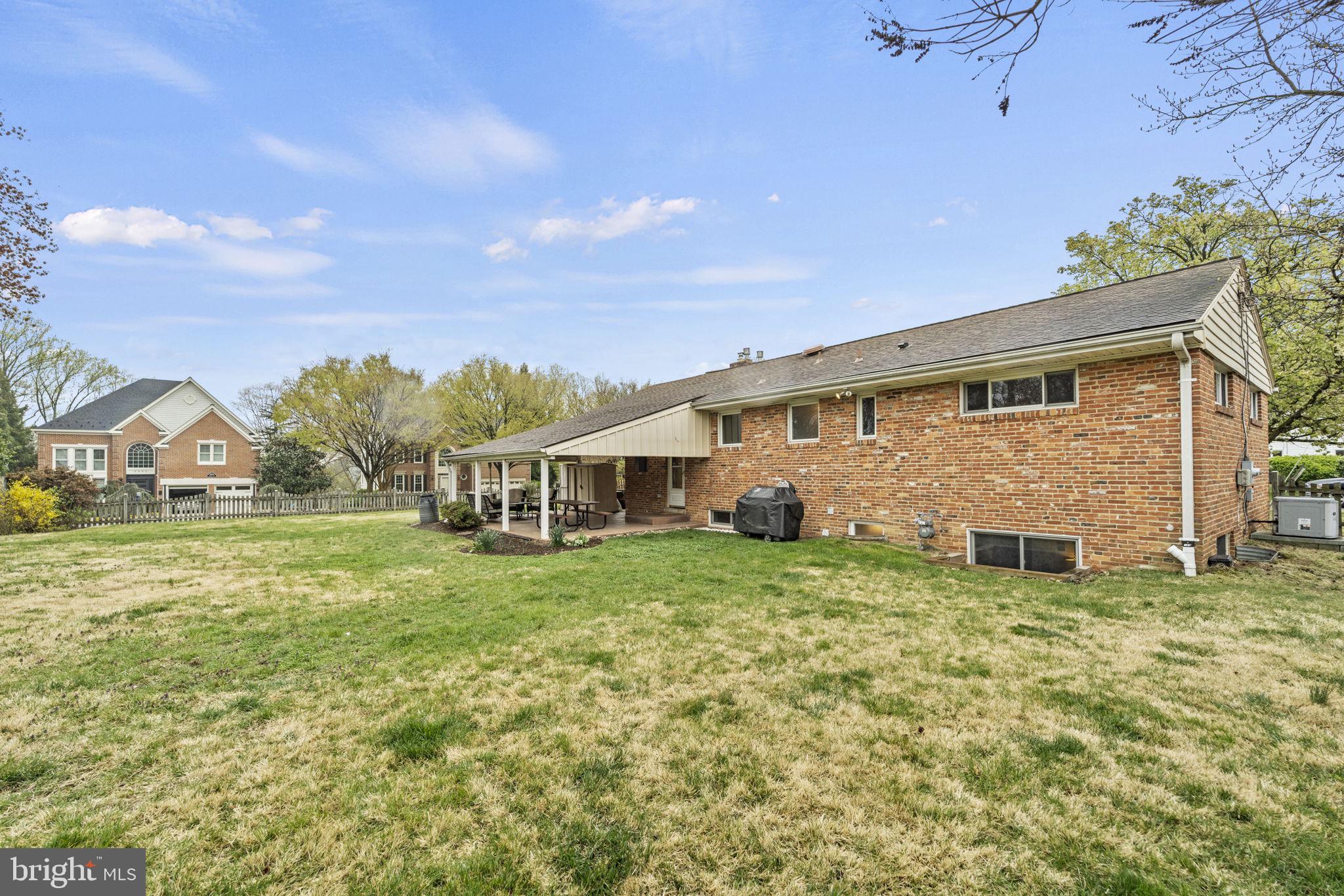 BARCROFT TERRACE - Residential