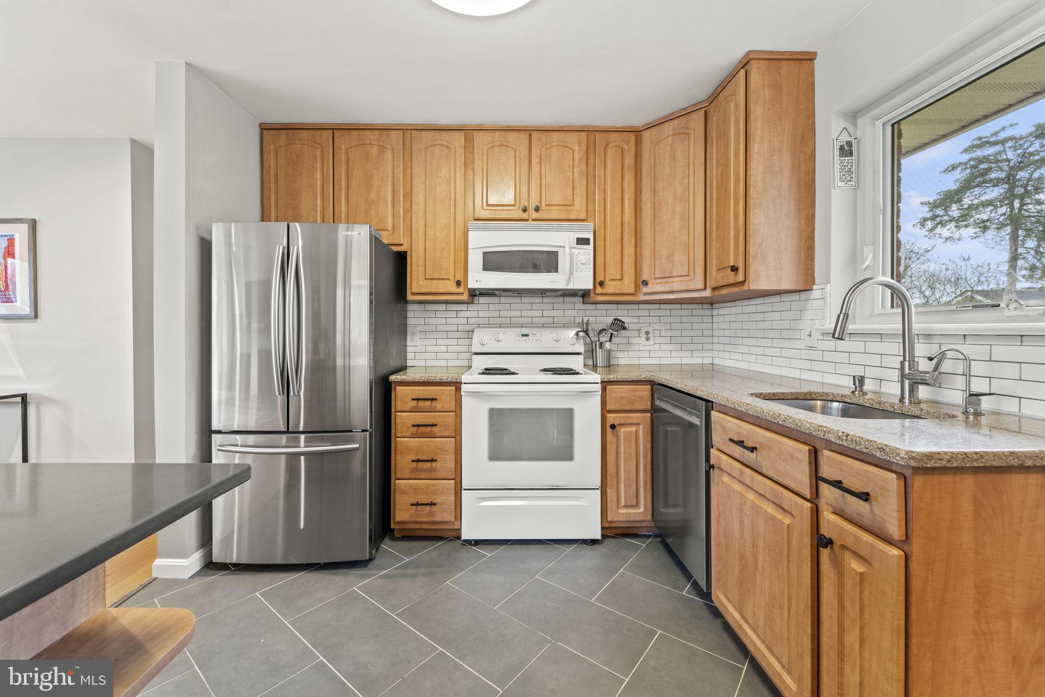 BARCROFT TERRACE - Residential