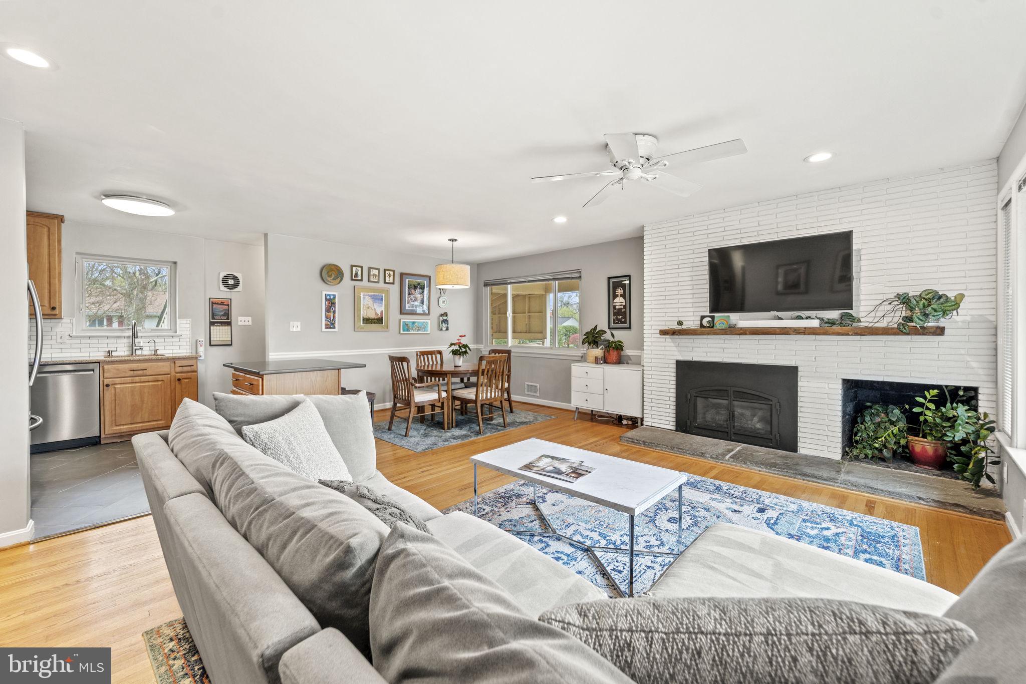 BARCROFT TERRACE - Residential