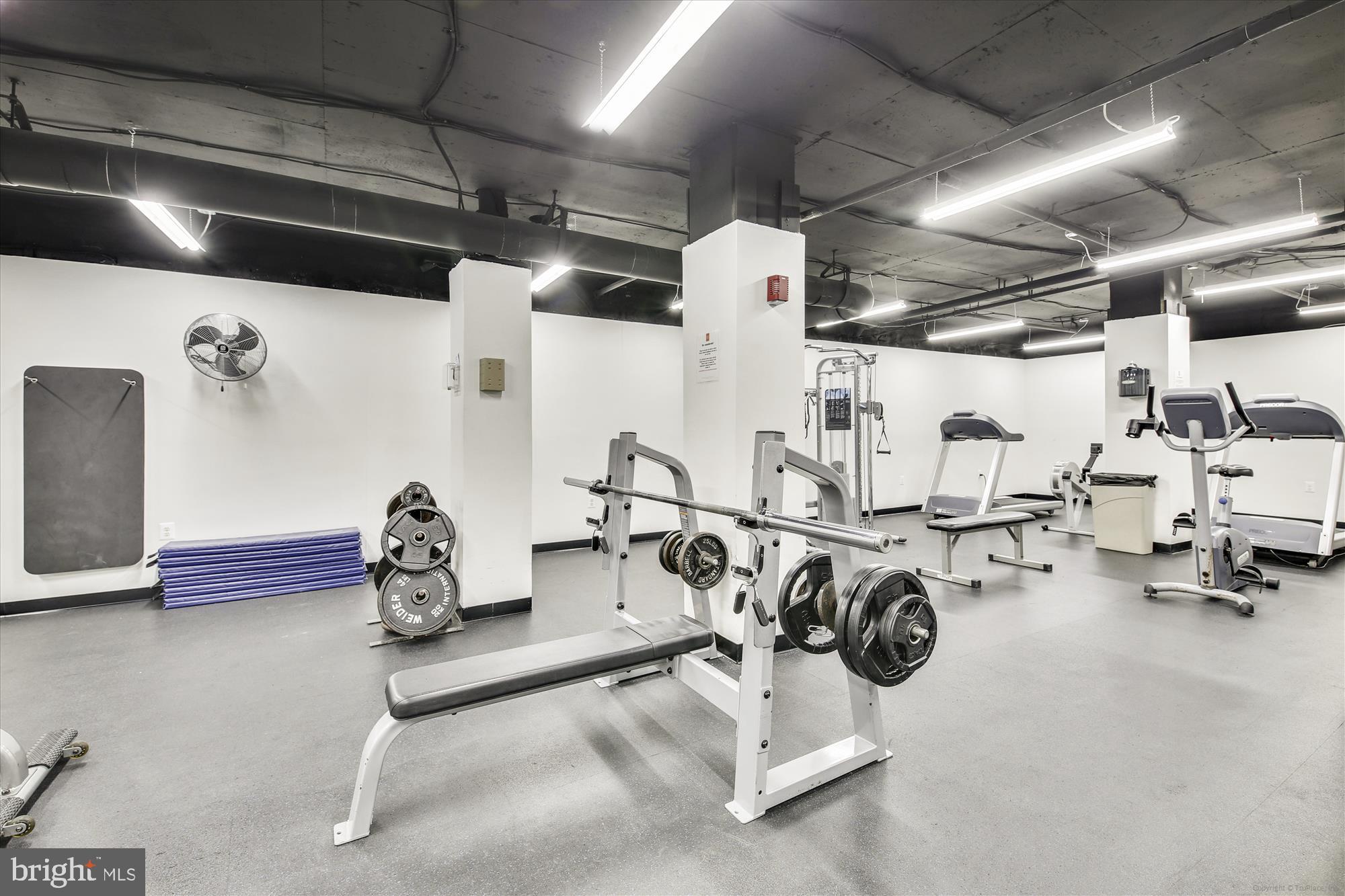 PARK PLACE - Residential Lease