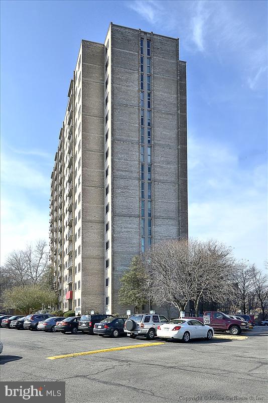 PARK PLACE - Residential Lease