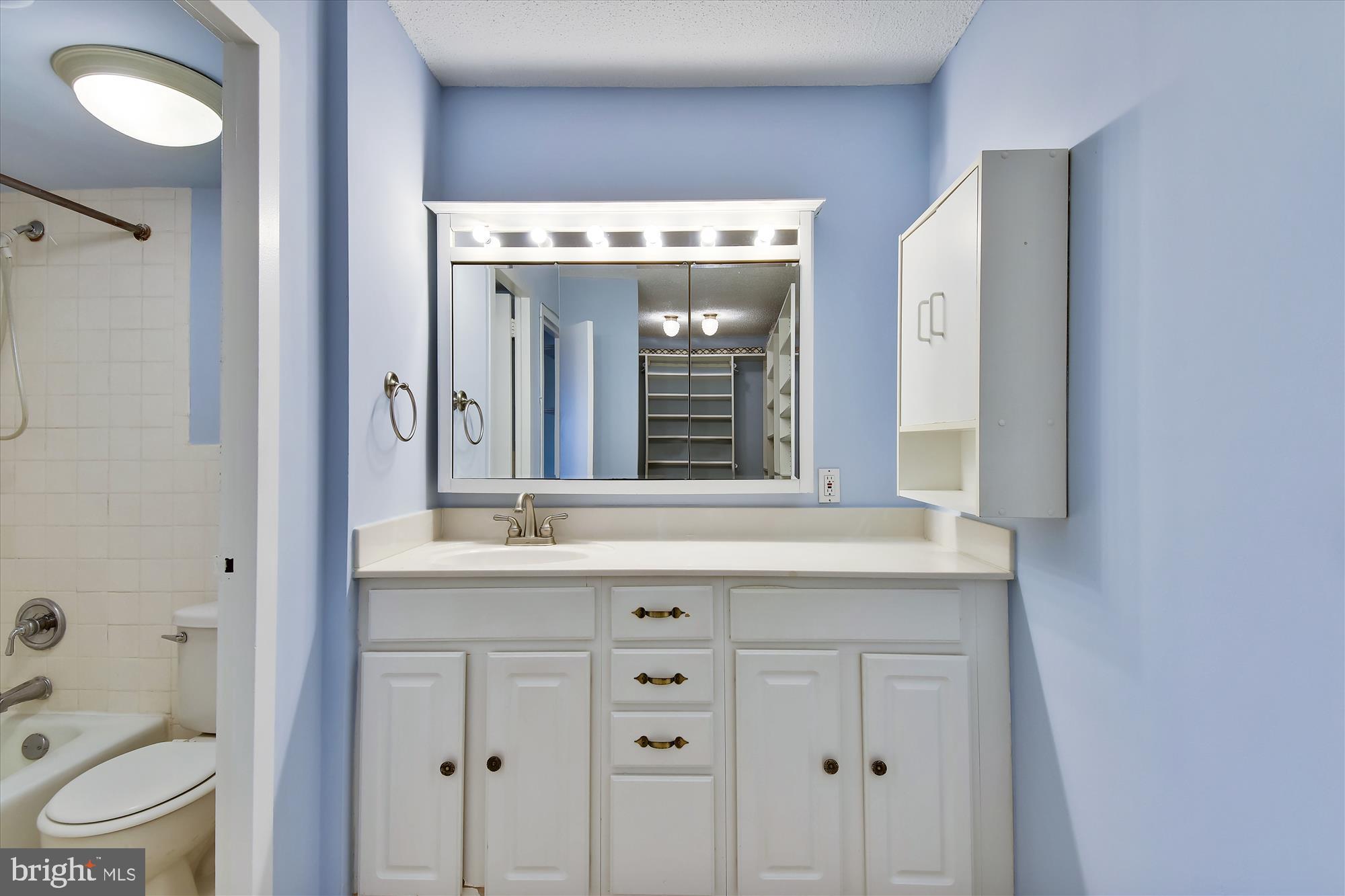 PARK PLACE - Residential Lease