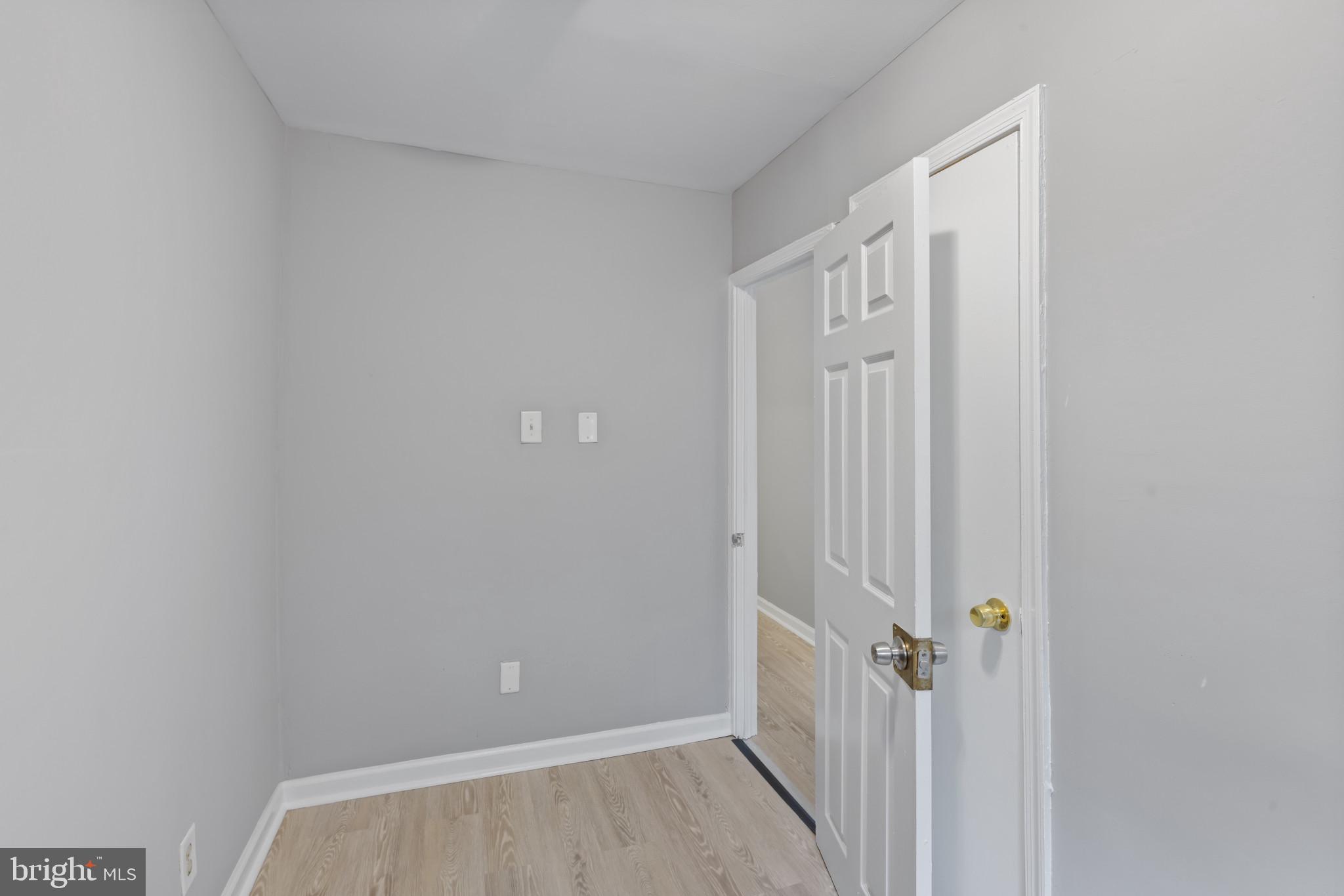 BROOKLYN - Residential