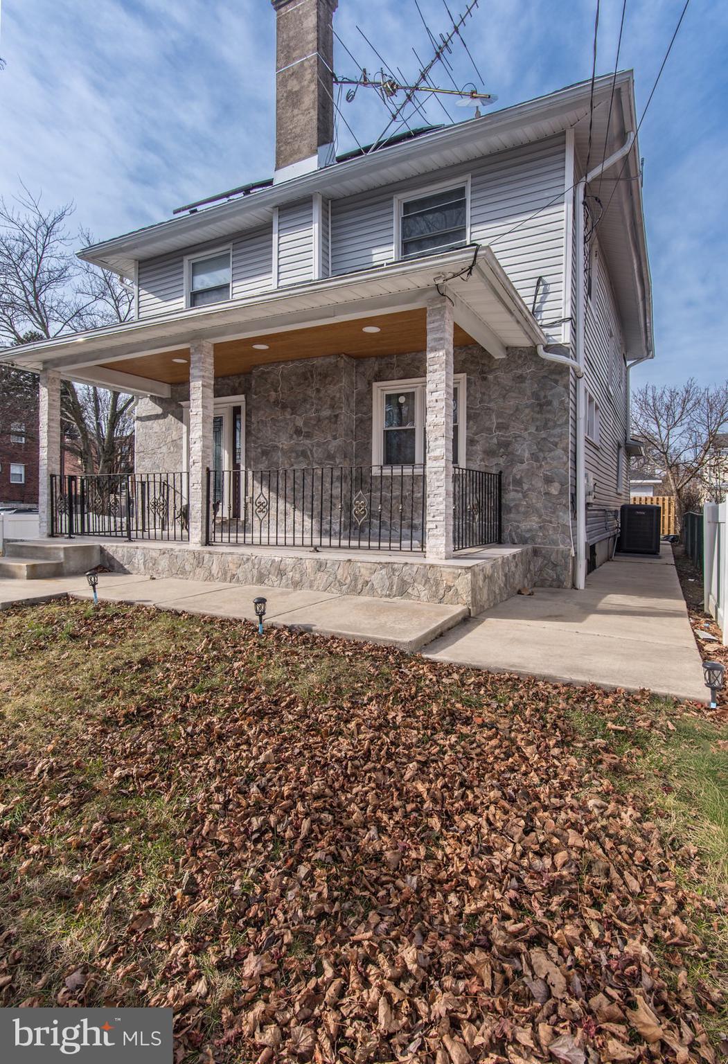 FOX CHASE - Residential