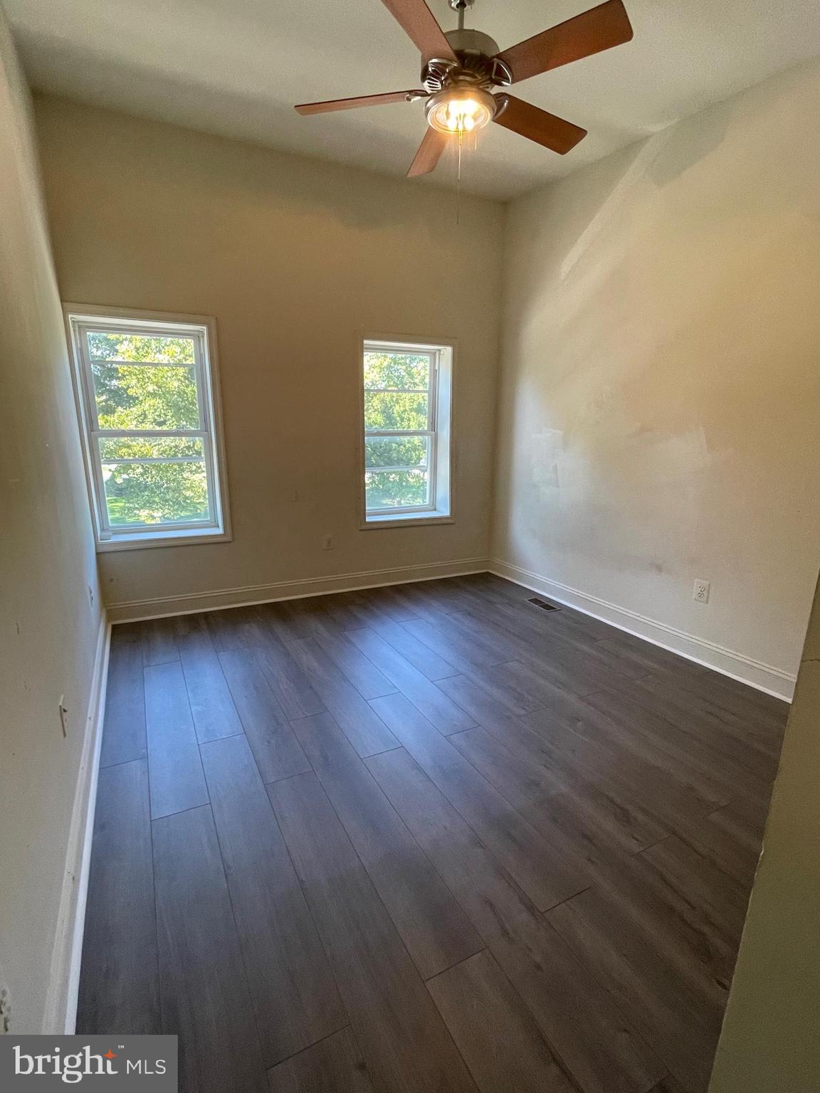 WASHINGTON VILLAGE - Residential