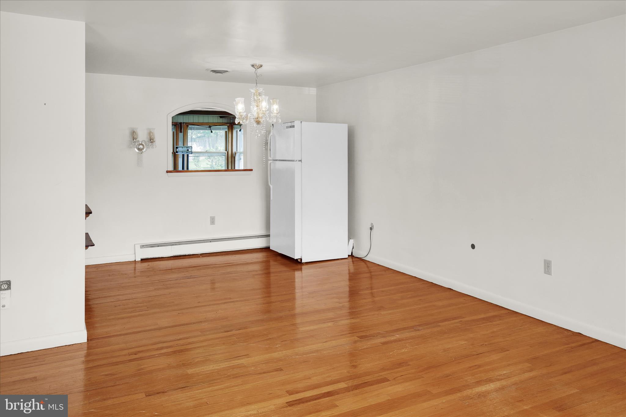 131 GARDEN CITY DRIVE