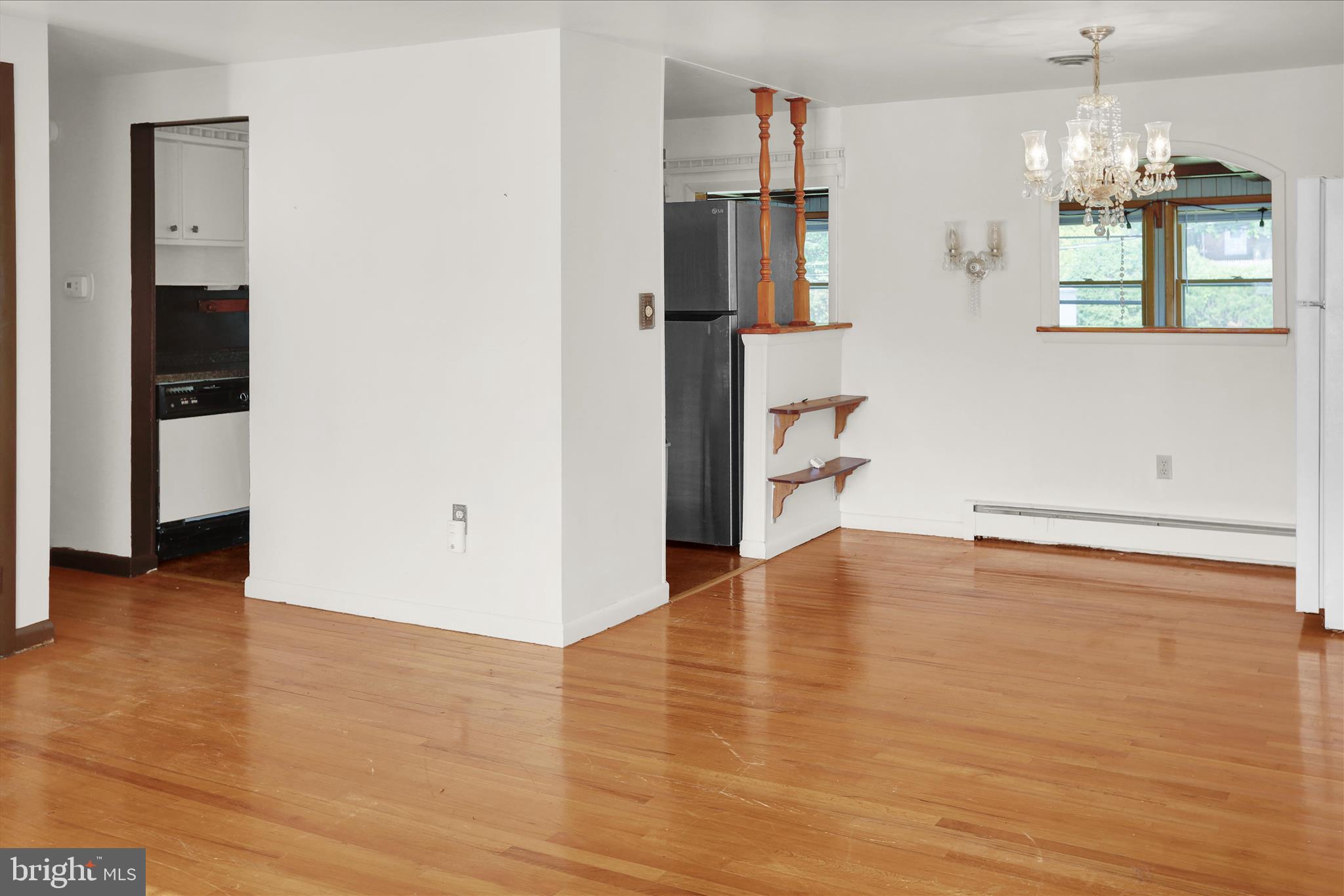 131 GARDEN CITY DRIVE