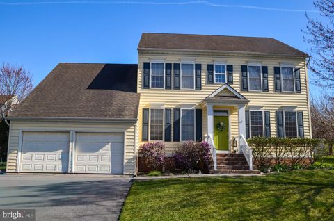 815 EDGEWORTH COURT RED LION PA 17356