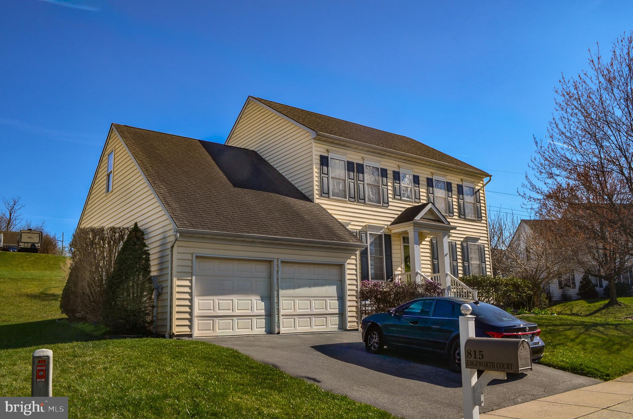 SAGE HILL - Residential