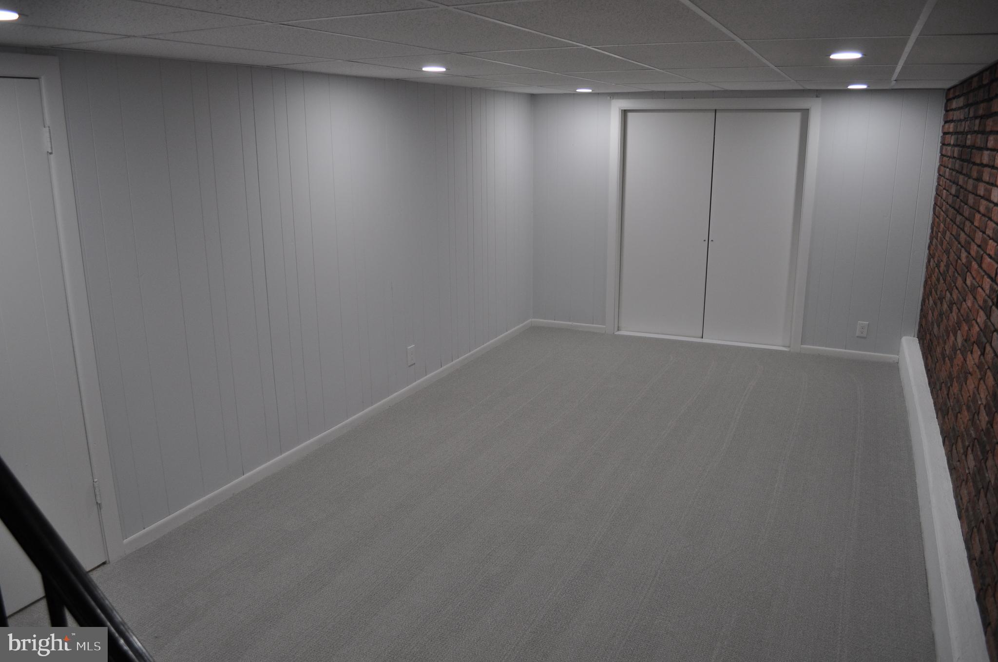 SPRINGFIELD - Residential