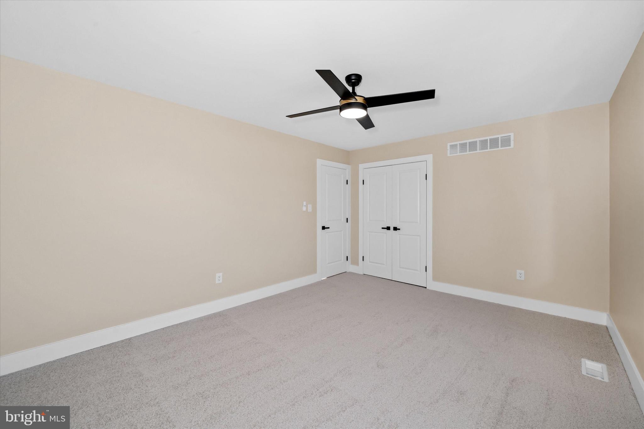 ROSE WOOD - Residential