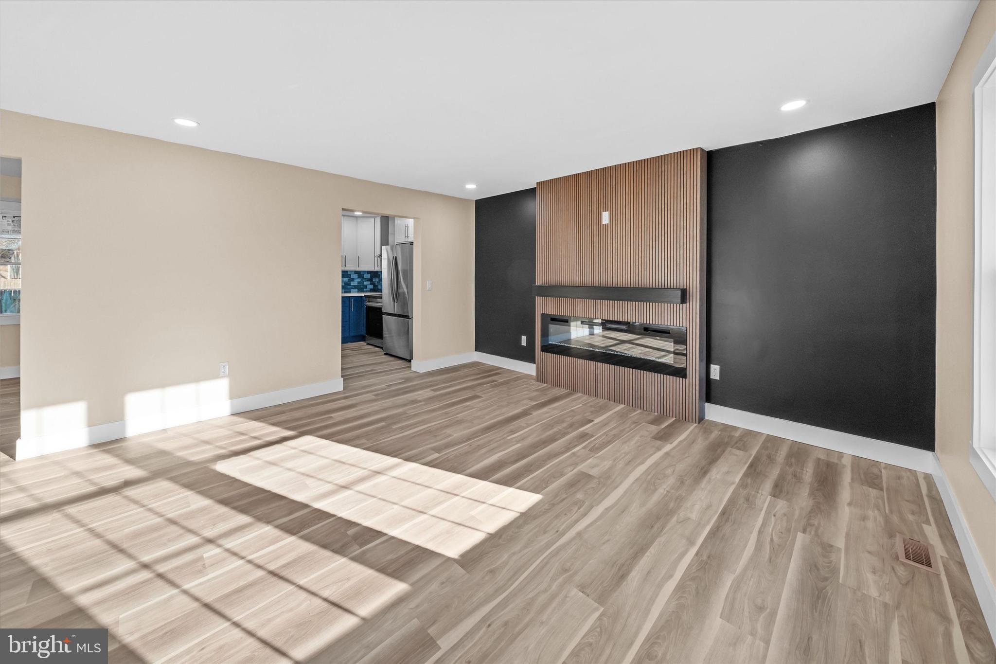 ROSE WOOD - Residential