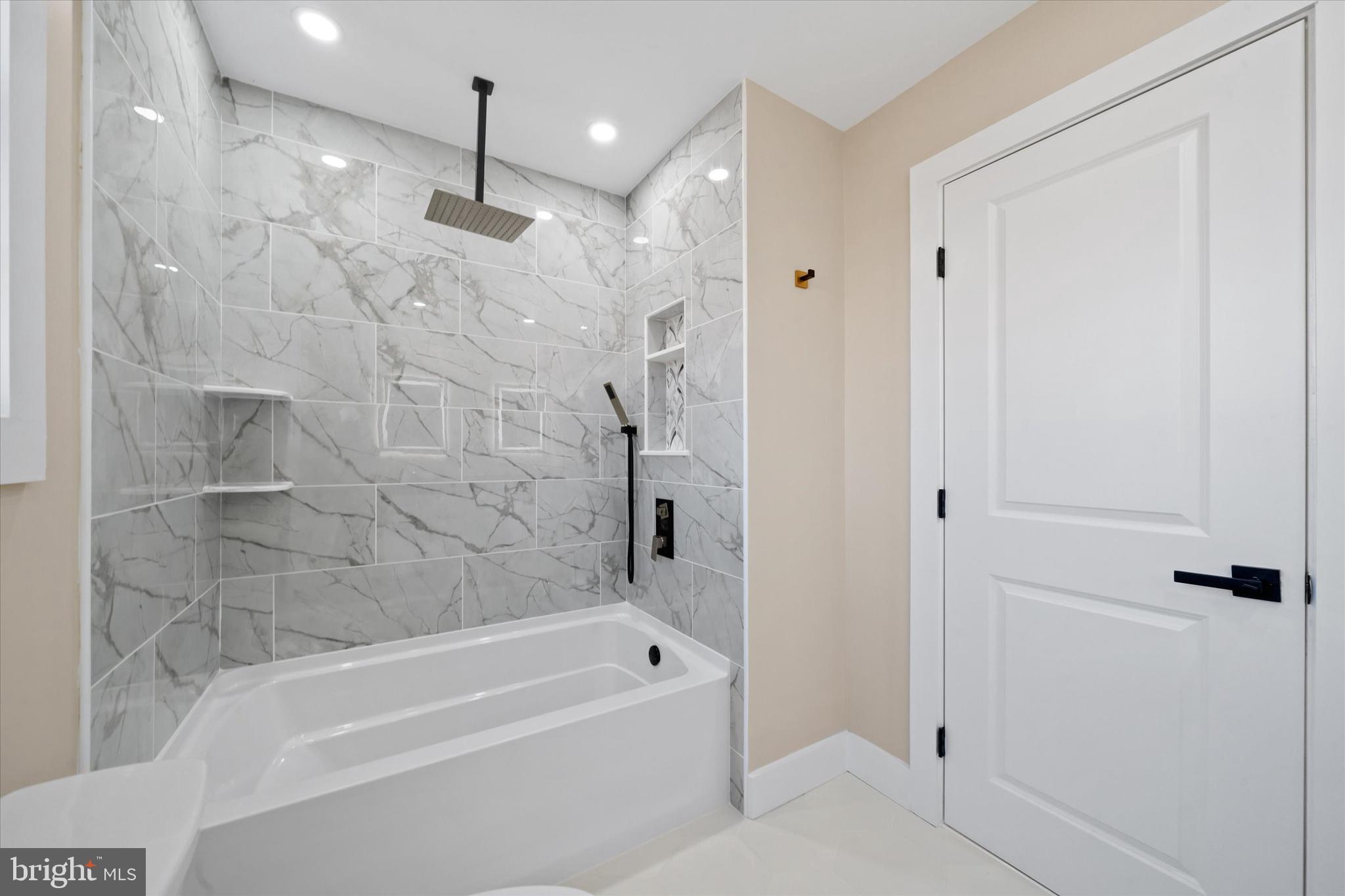 ROSE WOOD - Residential