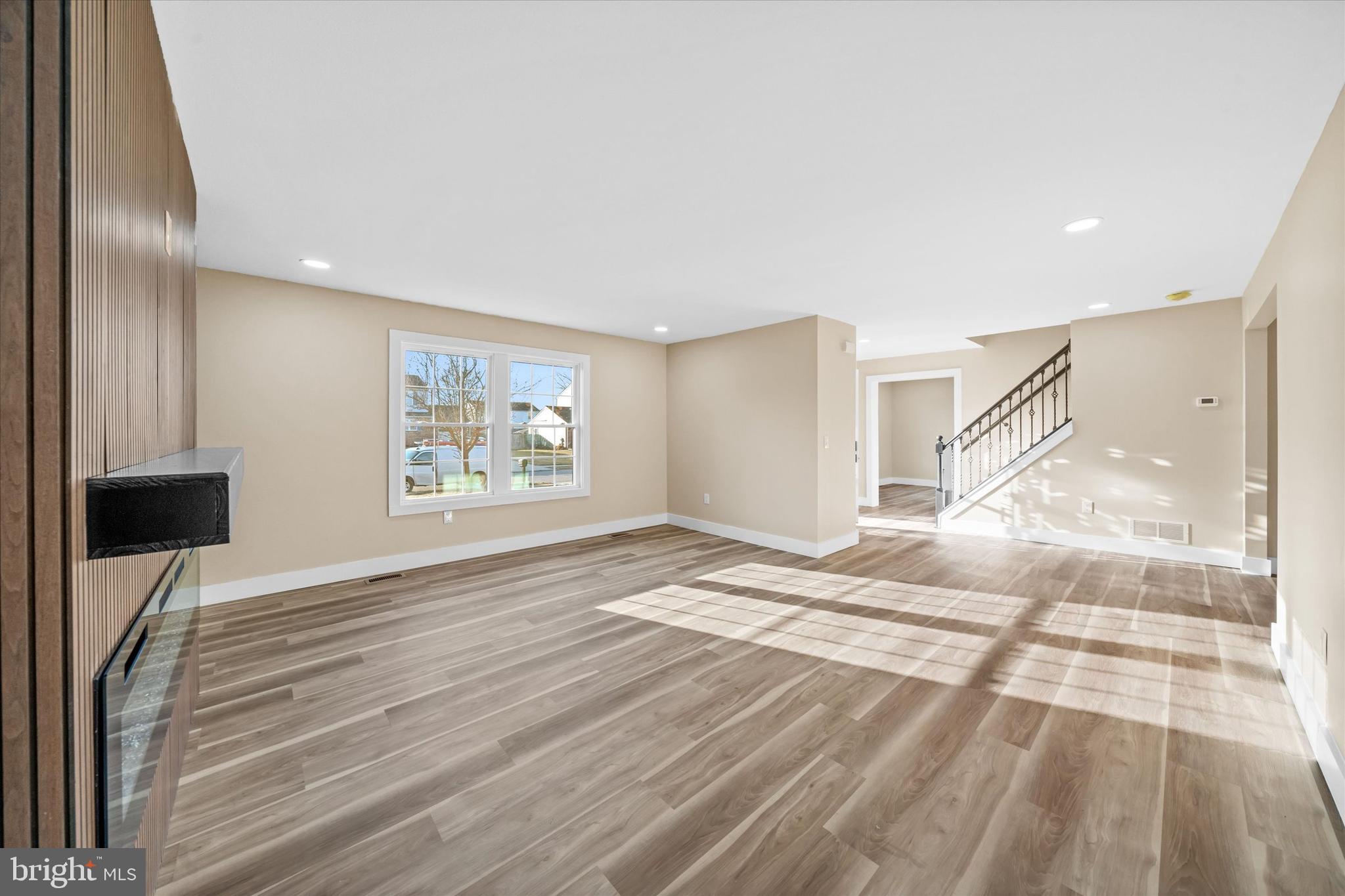 ROSE WOOD - Residential