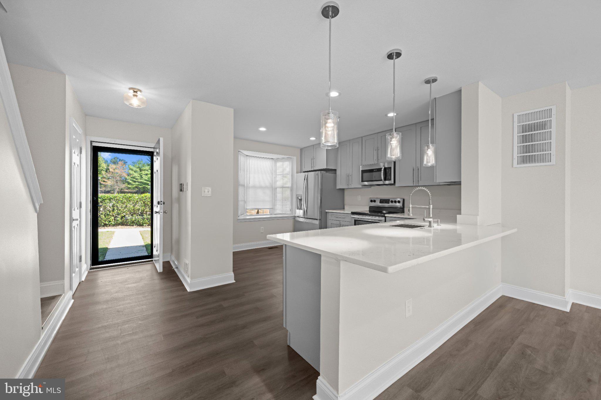 122 COURTLAND WOODS CIRCLE