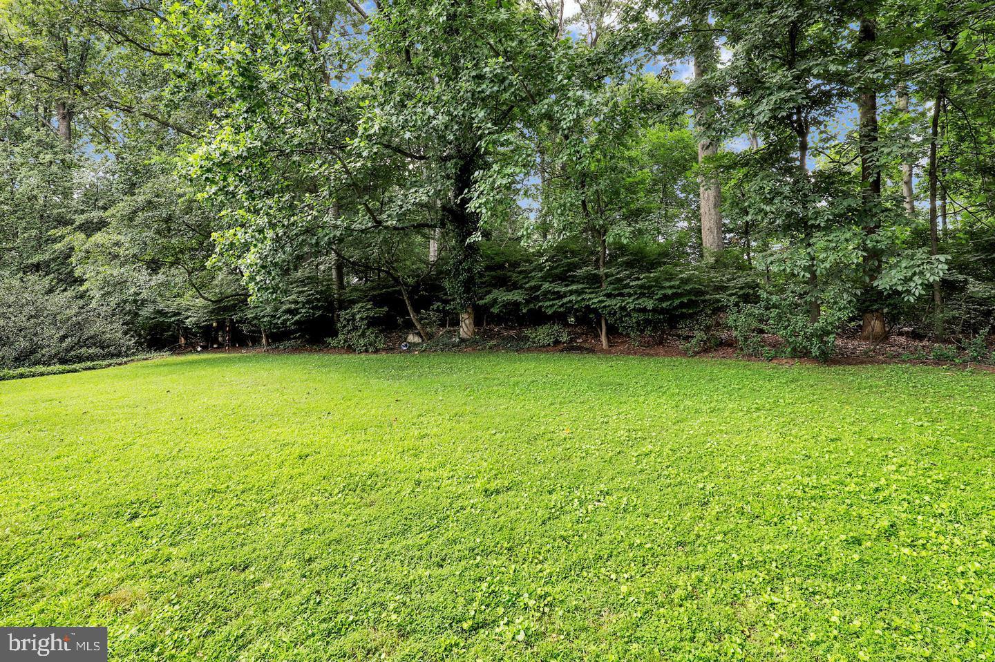 CARROLL KNOLLS - Residential Lease