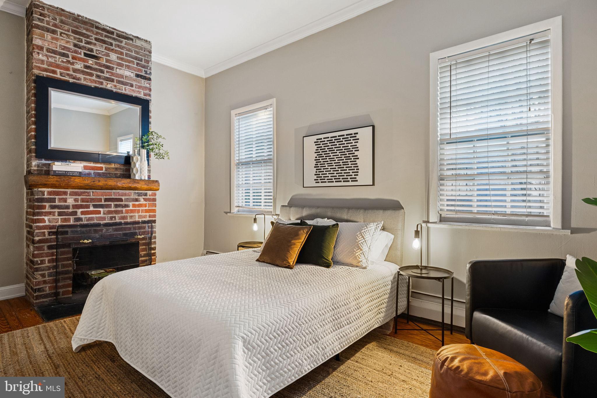 WASHINGTON SQ WEST - Residential