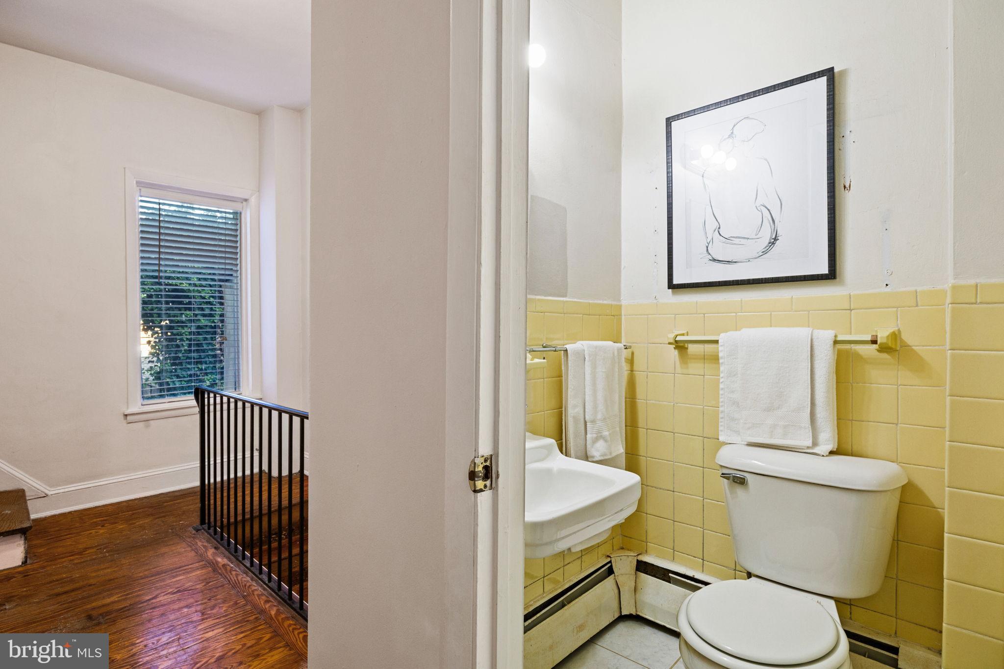 WASHINGTON SQ WEST - Residential