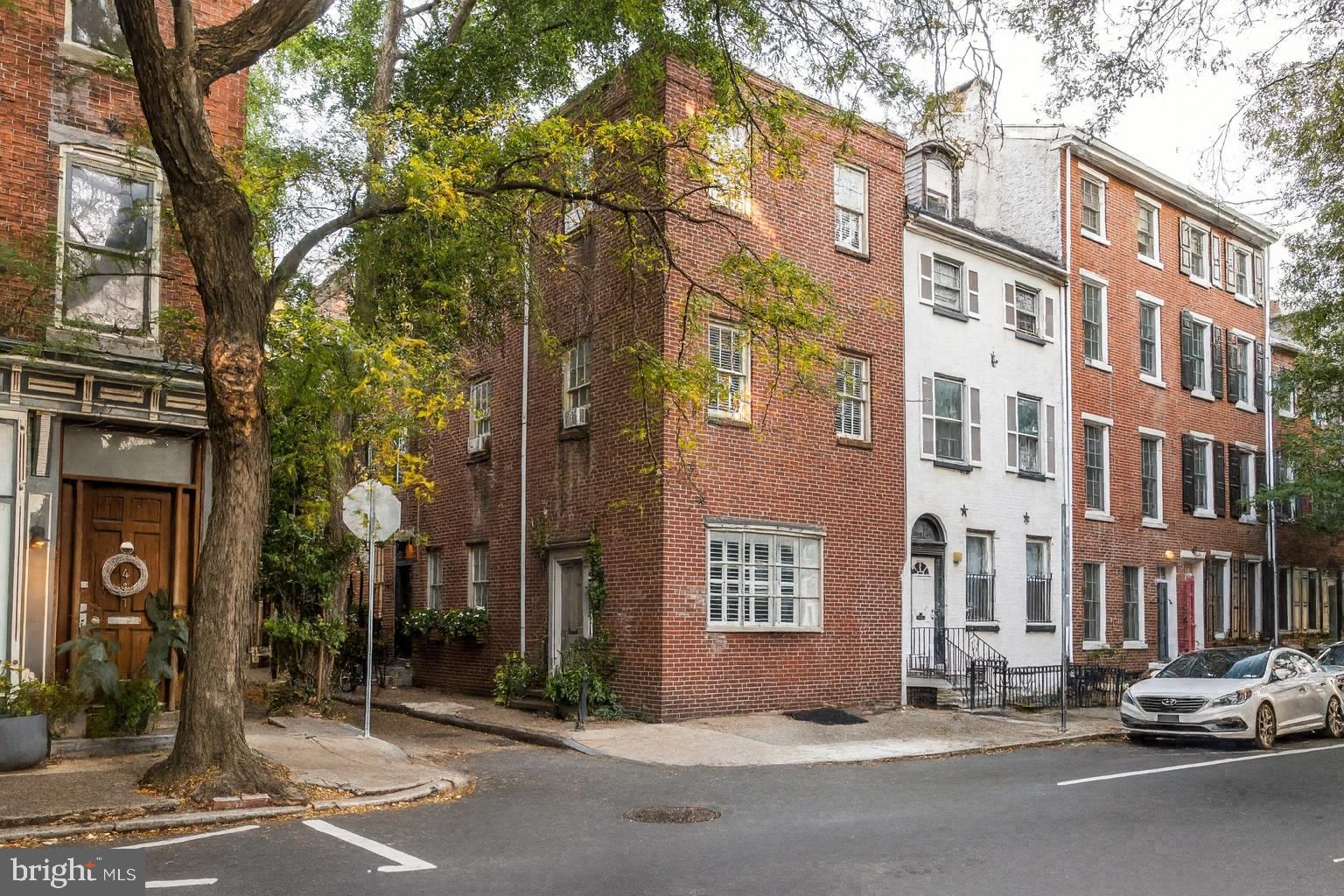 WASHINGTON SQ WEST - Residential