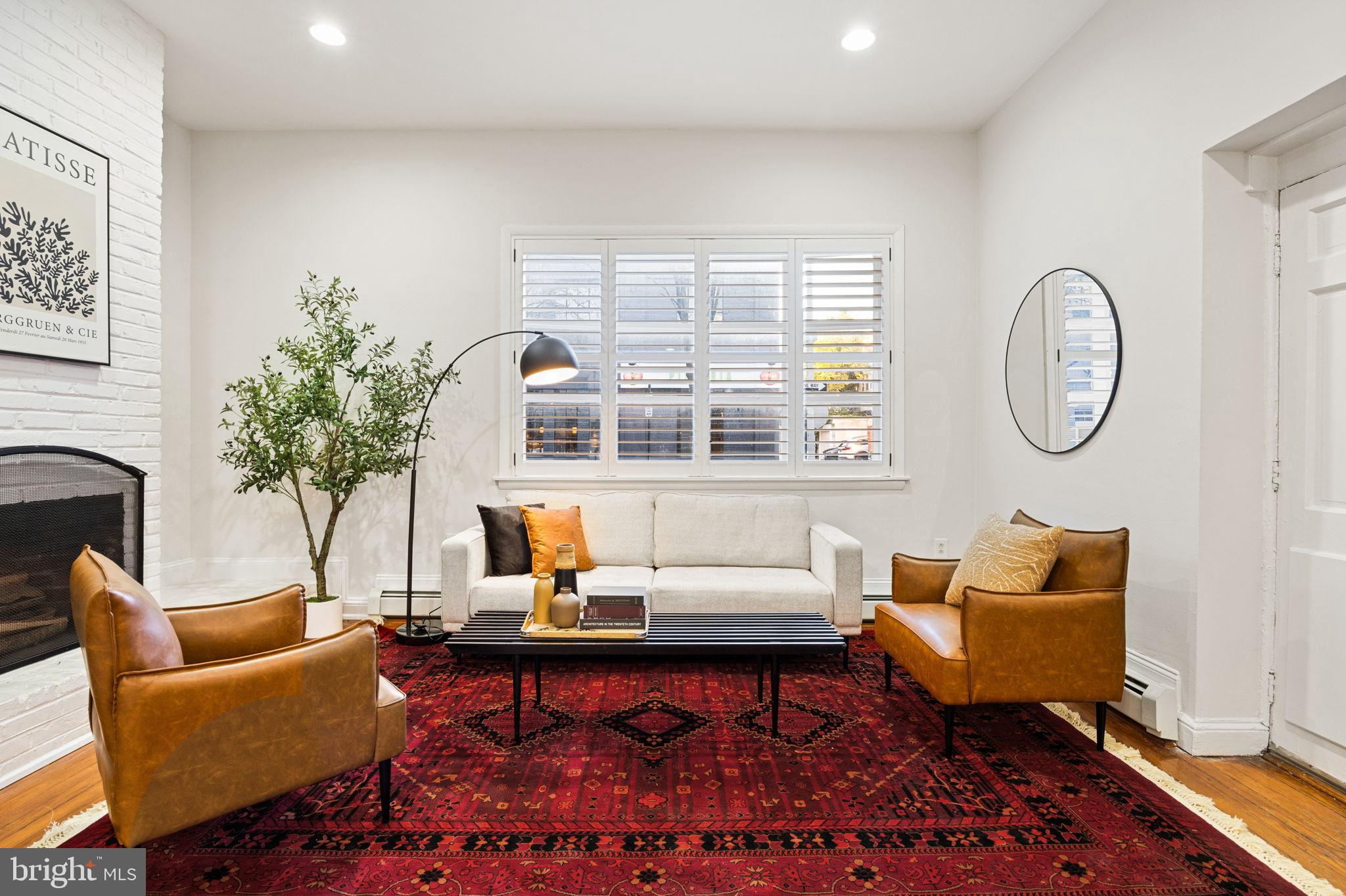 WASHINGTON SQ WEST - Residential