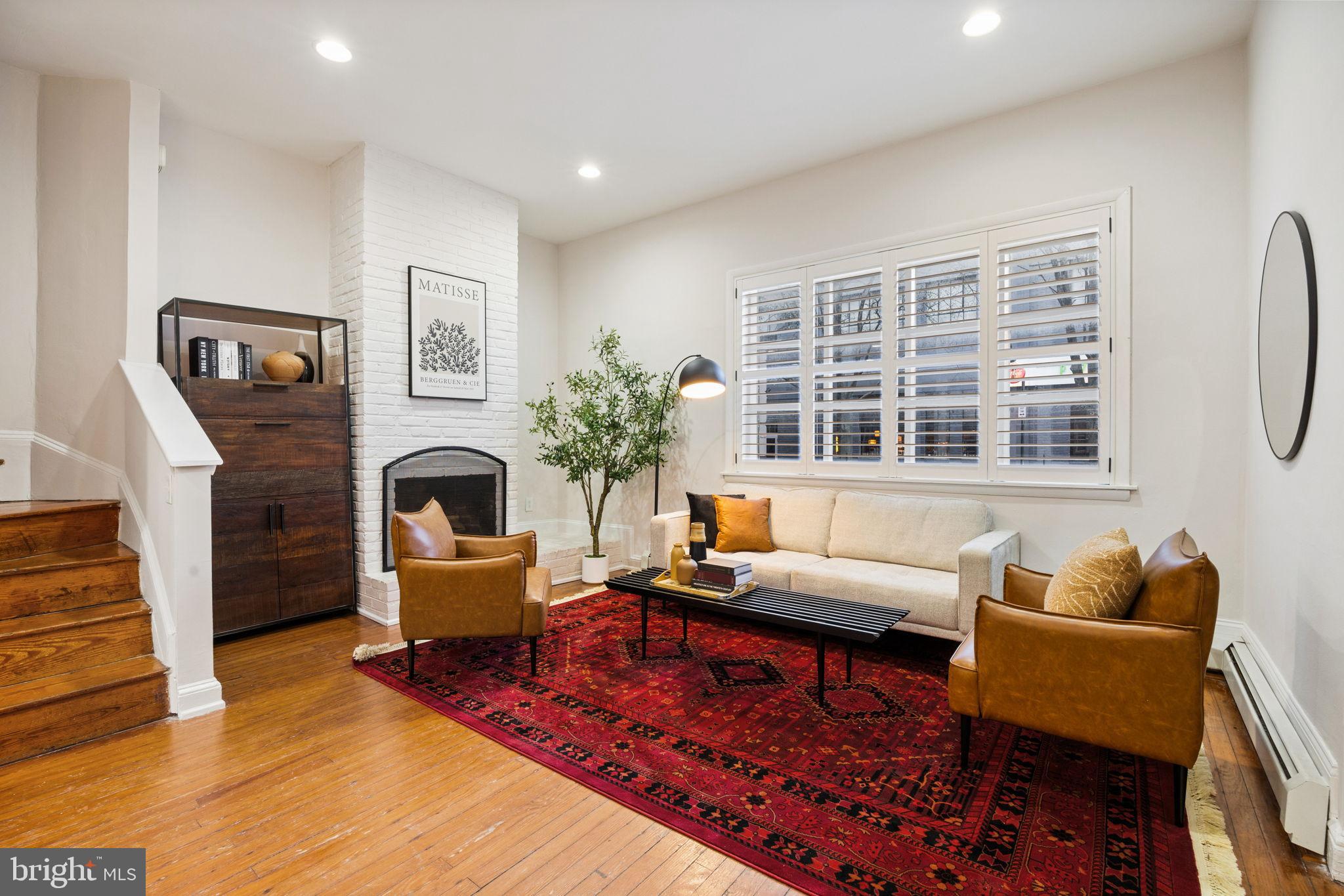 WASHINGTON SQ WEST - Residential