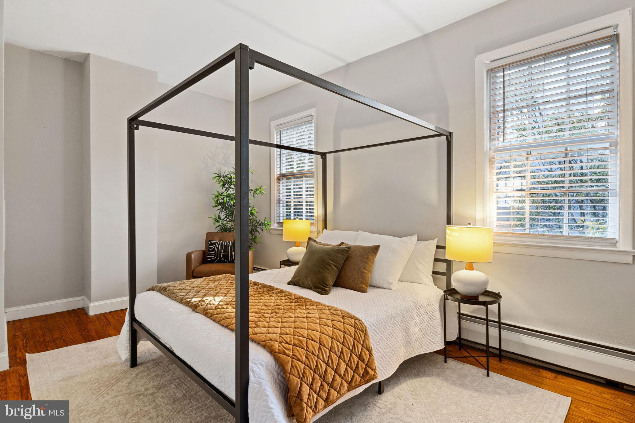 WASHINGTON SQ WEST - Residential