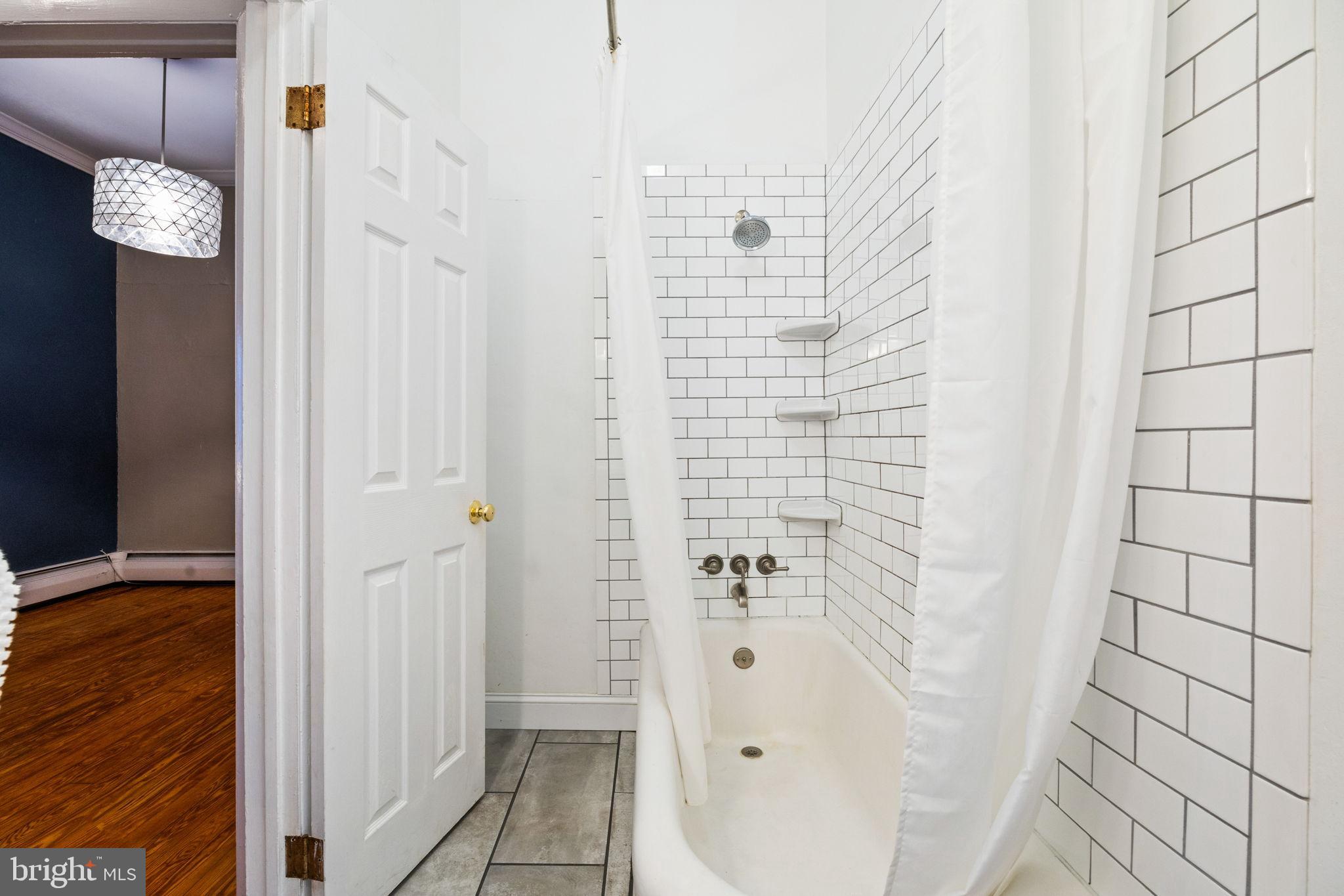 WASHINGTON SQ WEST - Residential