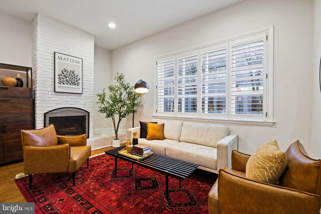 Photo of 1238 Waverly Street, PHILADELPHIA, PA 19147 (MLS # PAPH2528556)