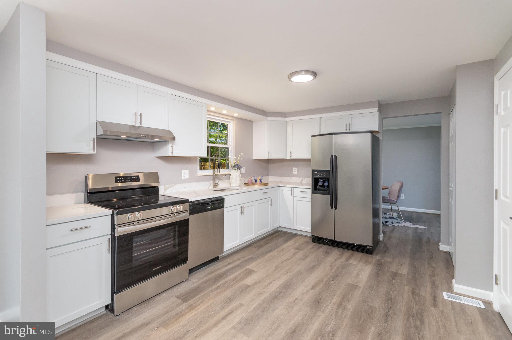 BONNIEMILL ACRES - Residential