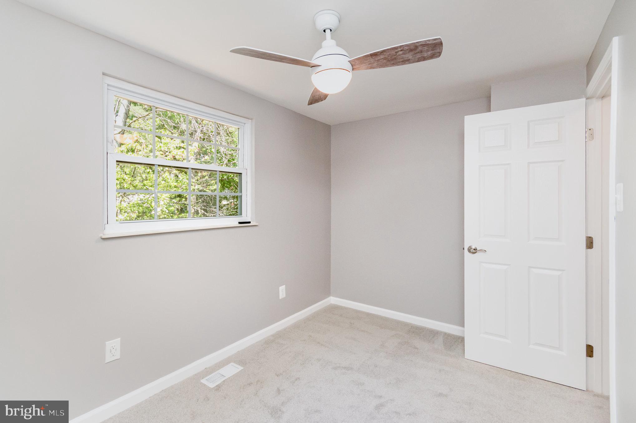 BONNIEMILL ACRES - Residential