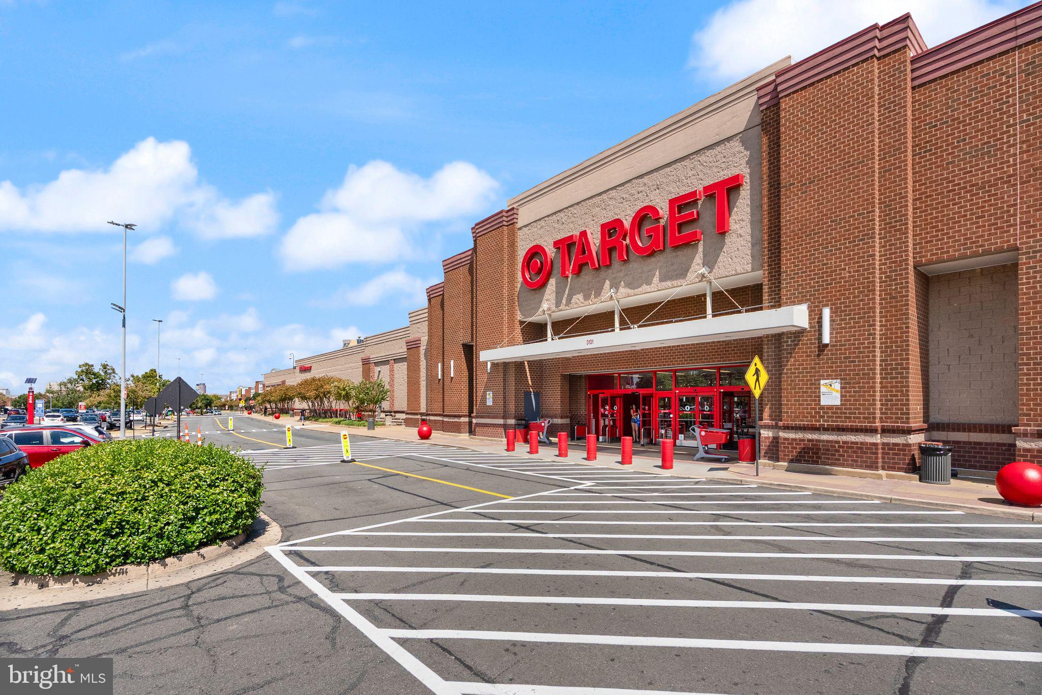 THE PRESTON - Residential